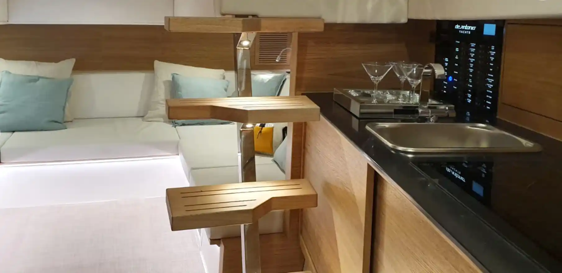 De Antonio Yachts D42 Open Interior