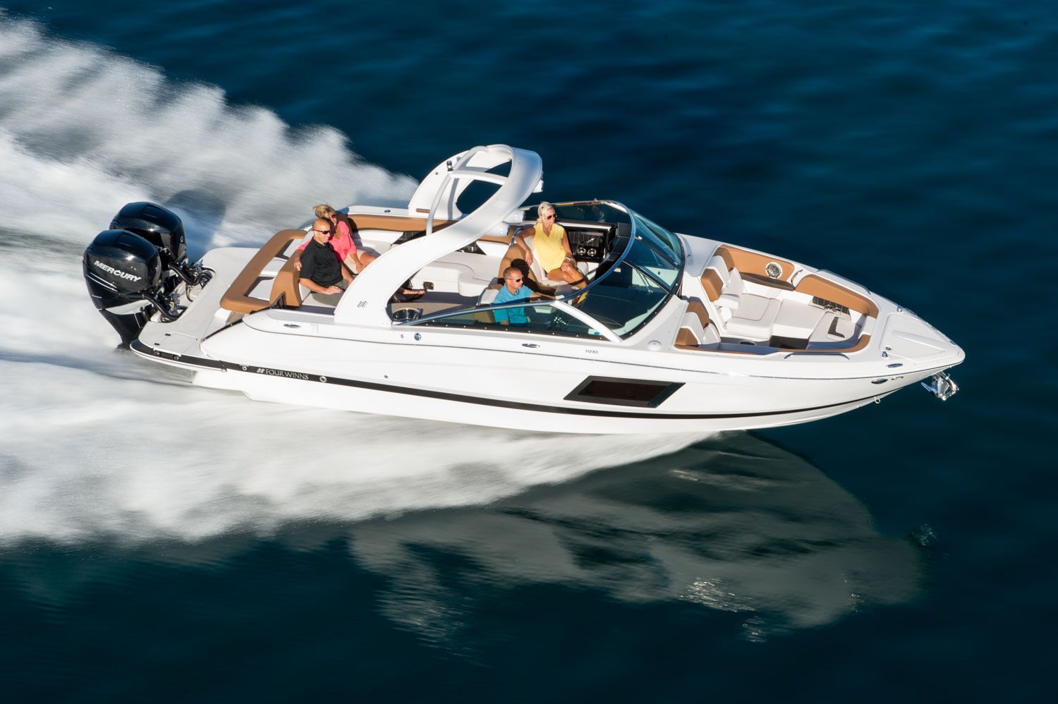Außenbereich der Four Winns Horizon 290 OB