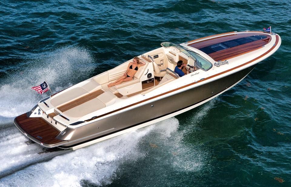 Chris-Craft Corsair 32