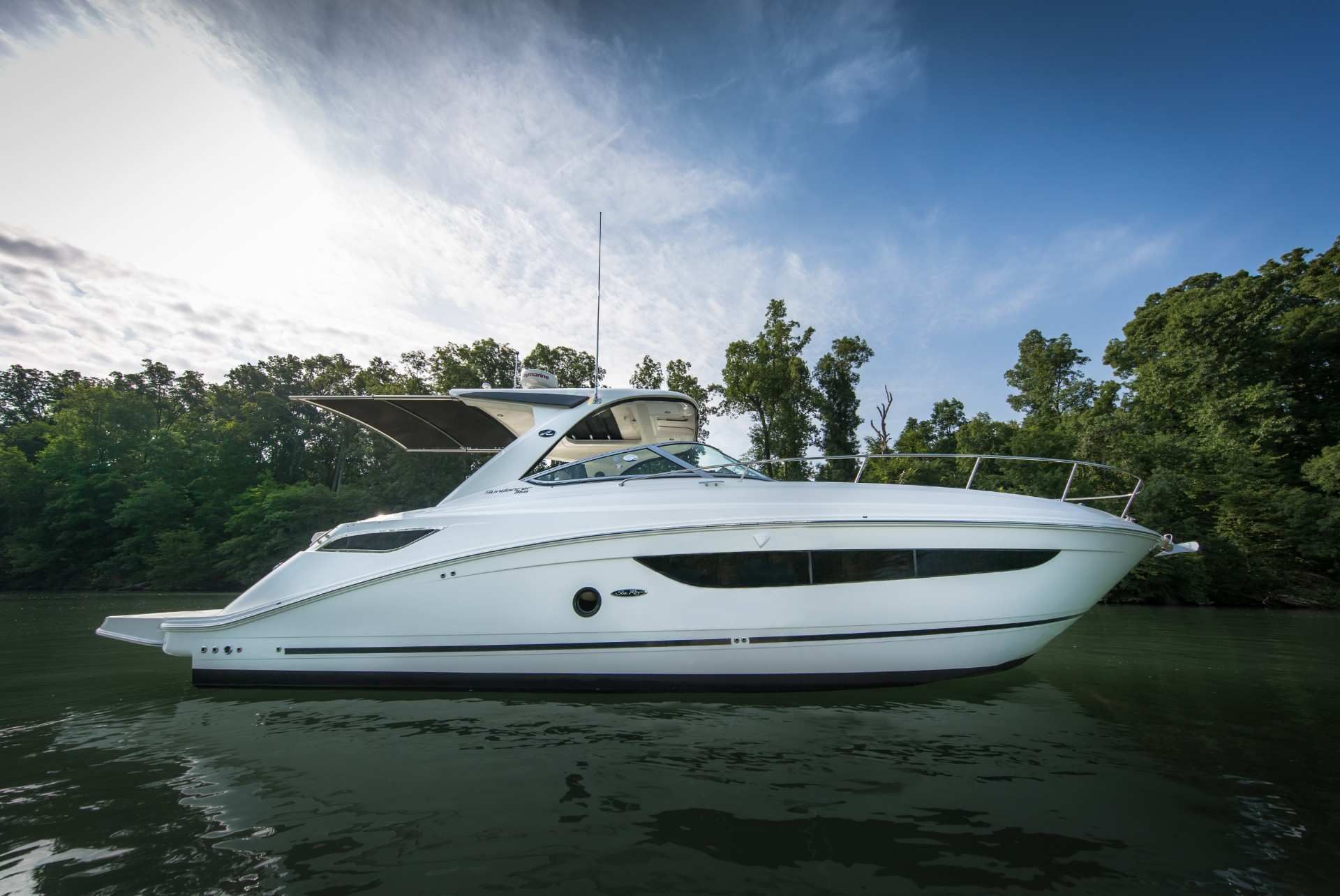 Sea Ray Sundancer 350 photo