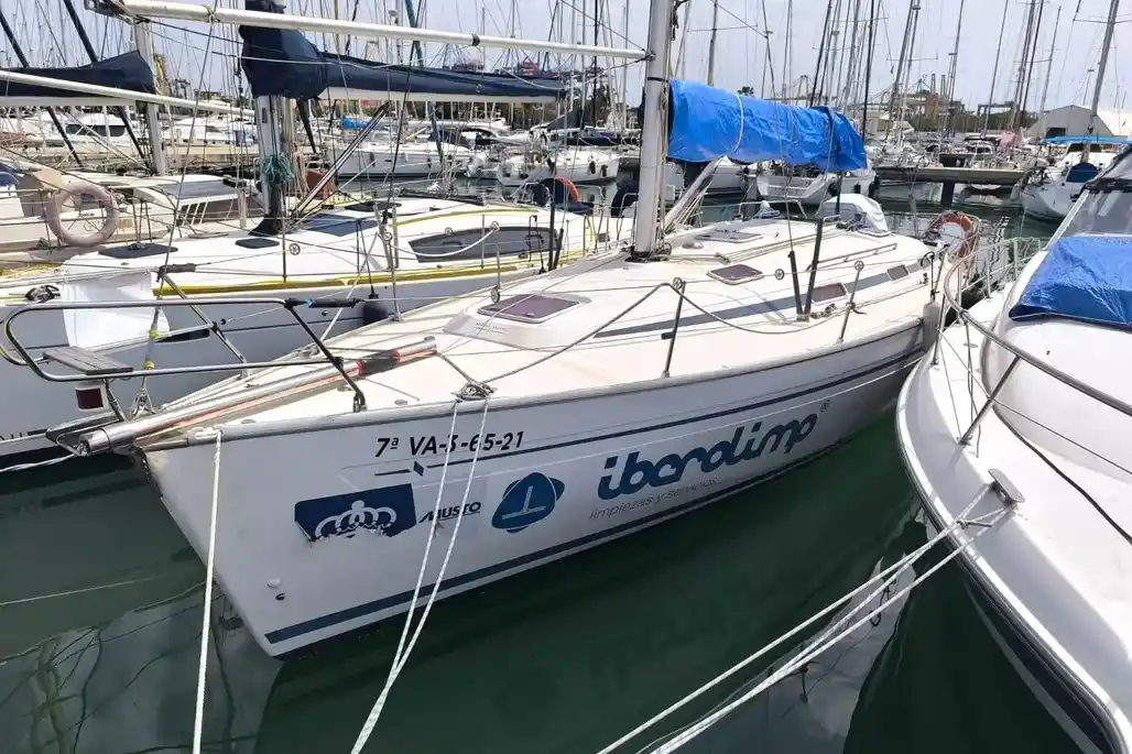 Bavaria Yachts Cruiser 38