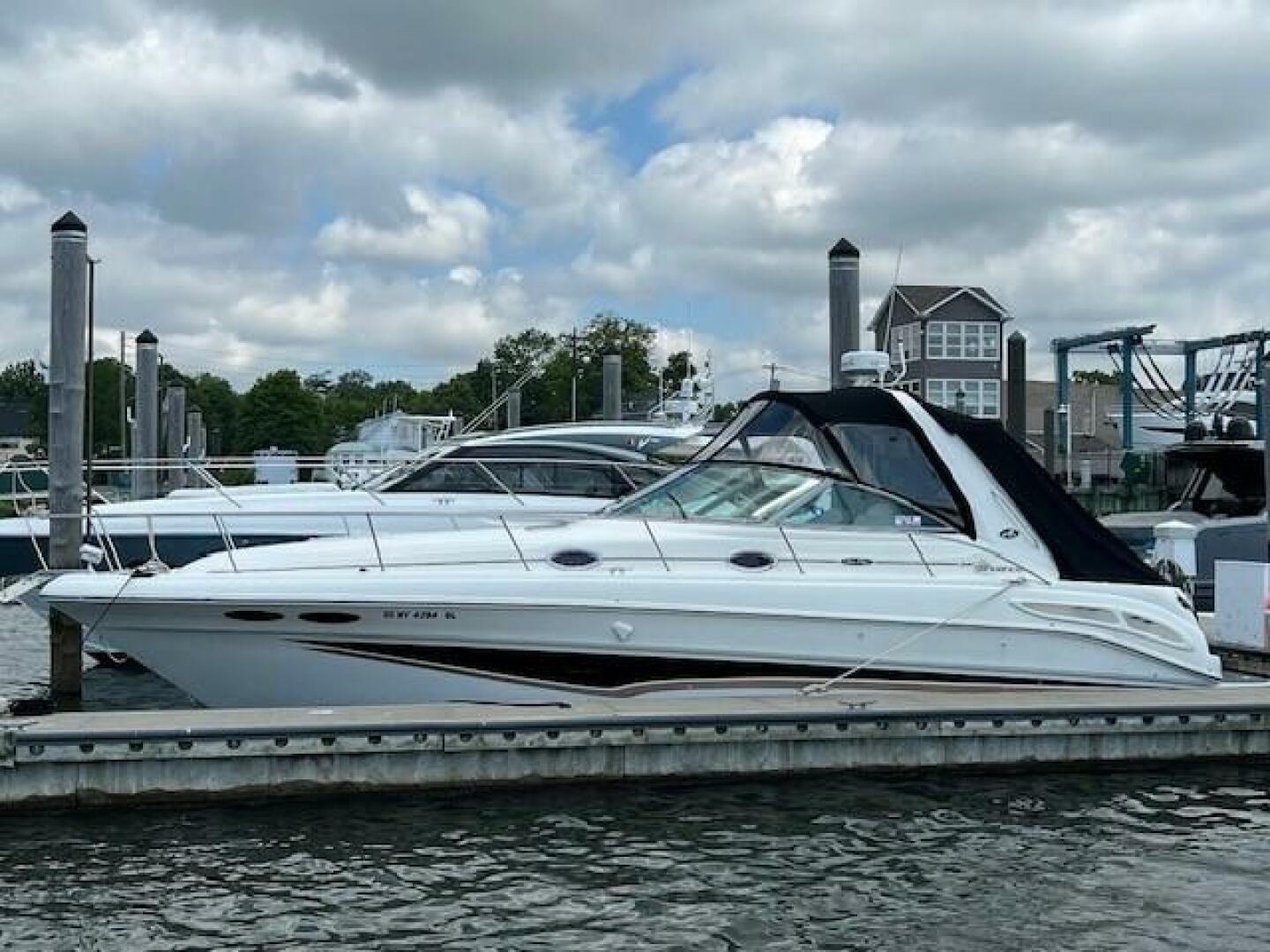 Sea Ray Sundancer 340 photo