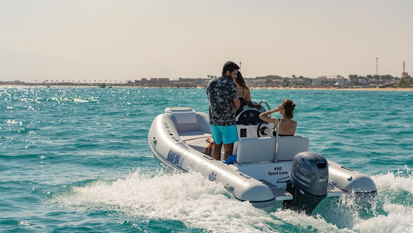 Tiger Marine SportLine 440 Exterior