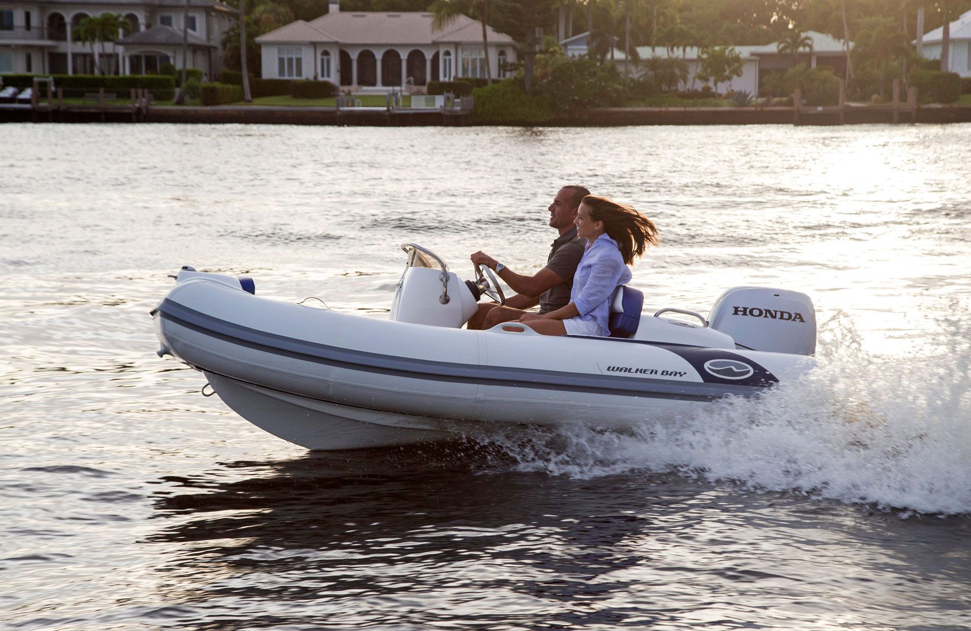 Walker Bay Generation 340 DLX