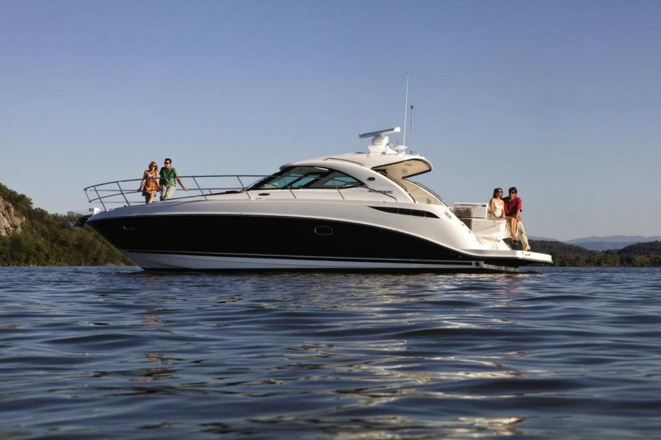 Sea Ray 410 Sundancer