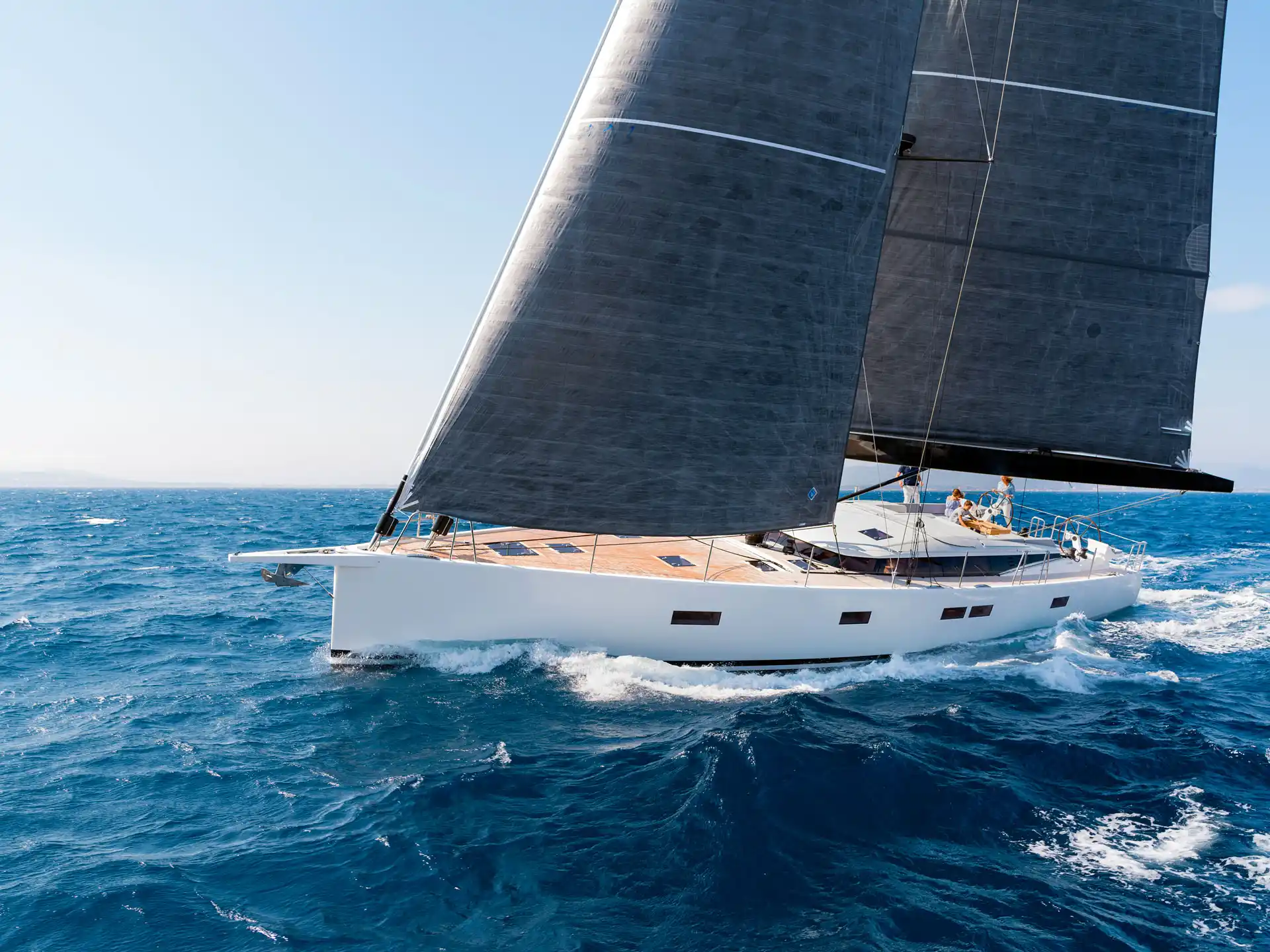 CNB Yacht Builders 66