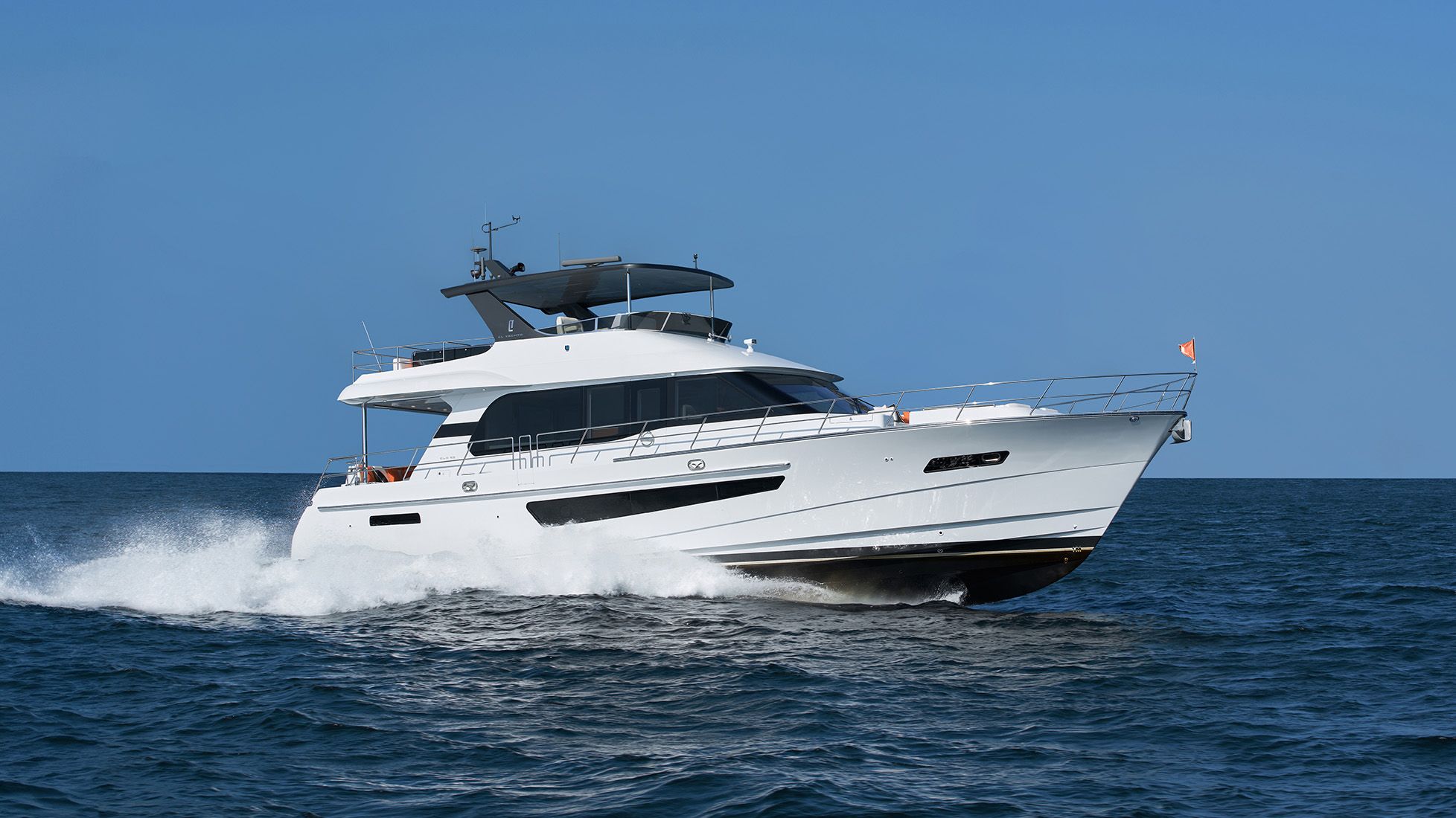 CL Yachts CLB65 Flybridge