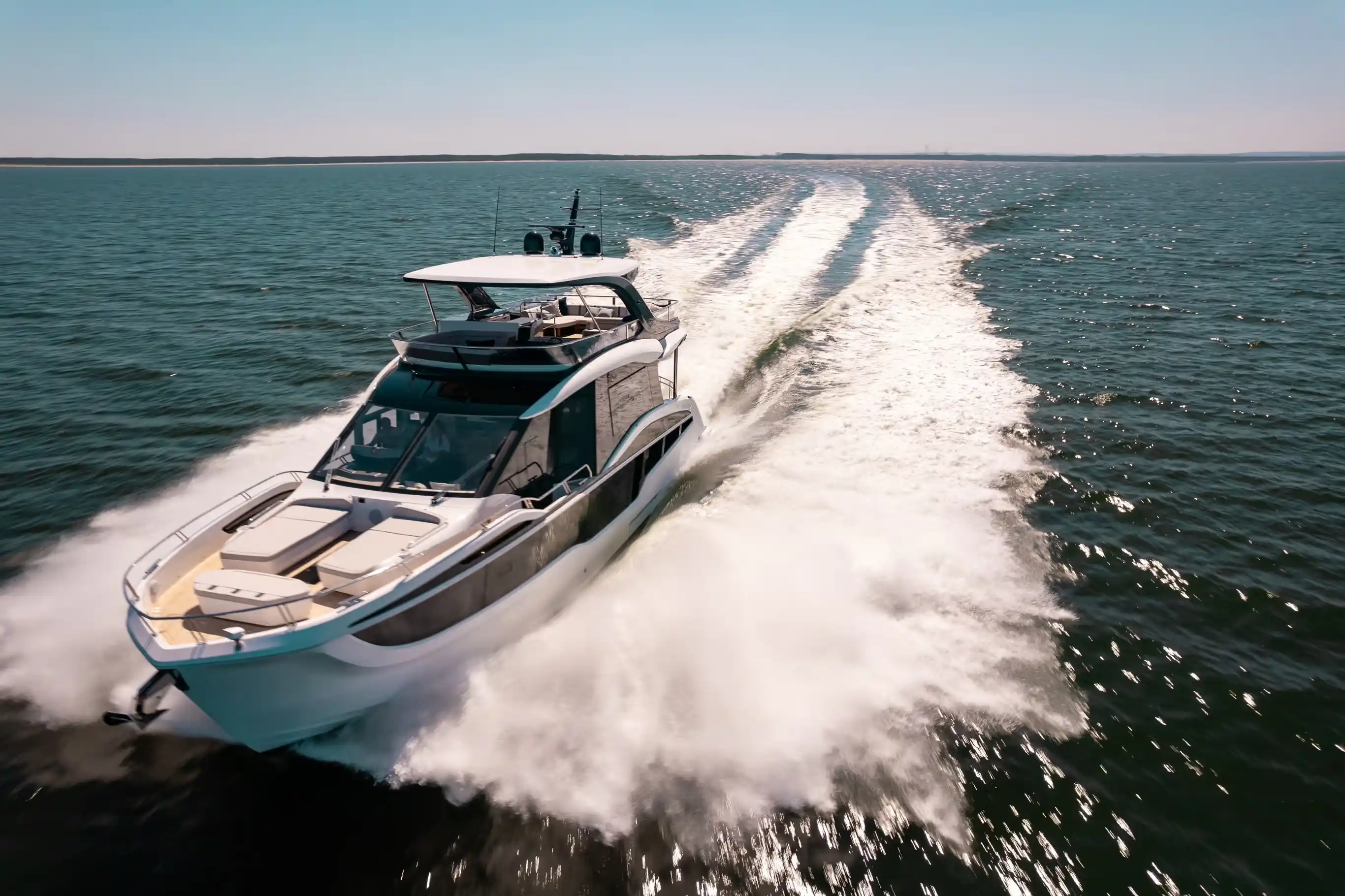 Galeon Yachts 620 Fly