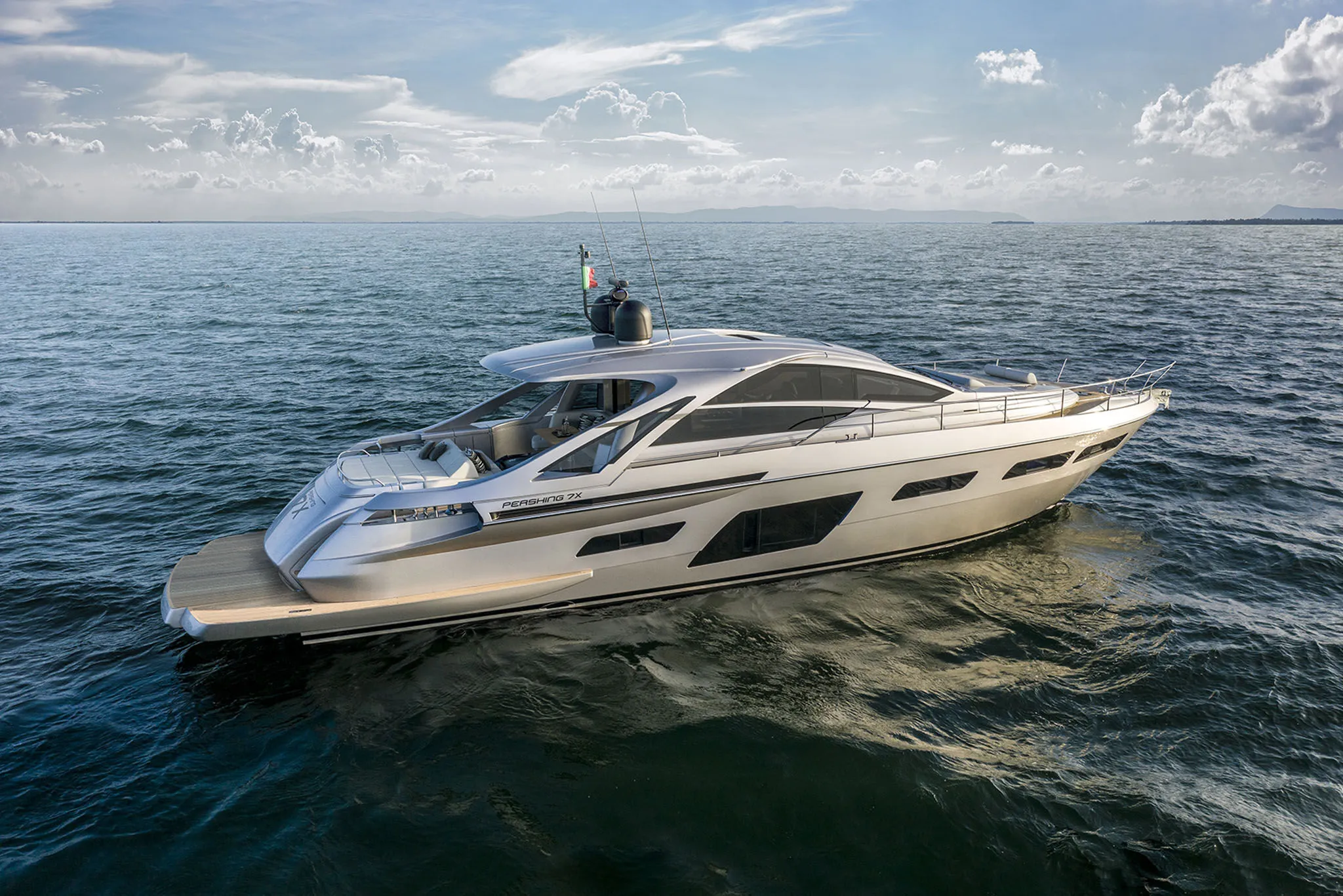 pershing yacht x7