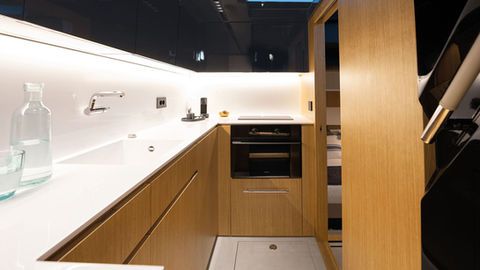 De Antonio Yachts D60 Interior