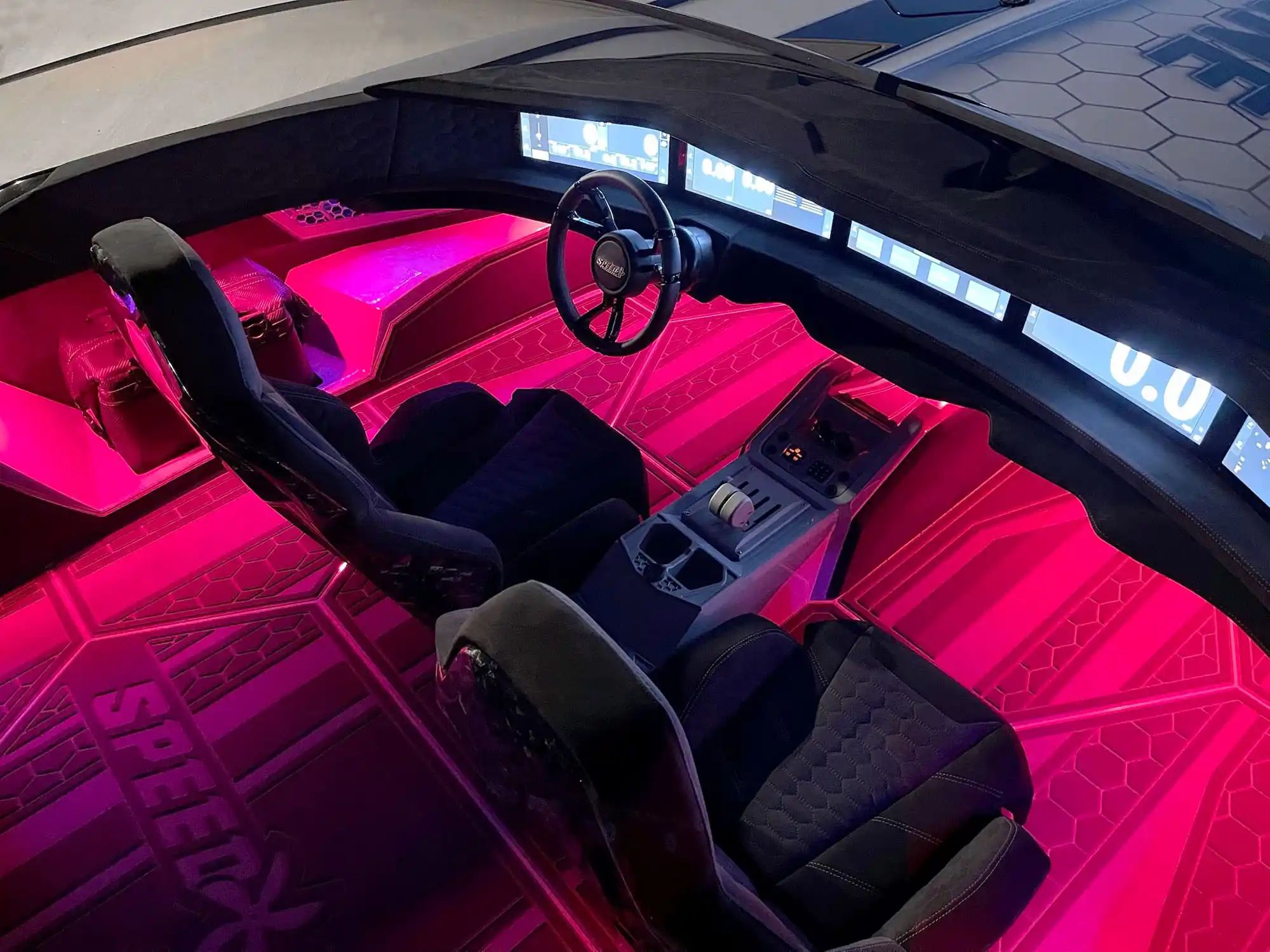 AMP American Marine Performance AMP 35 Cat Interior