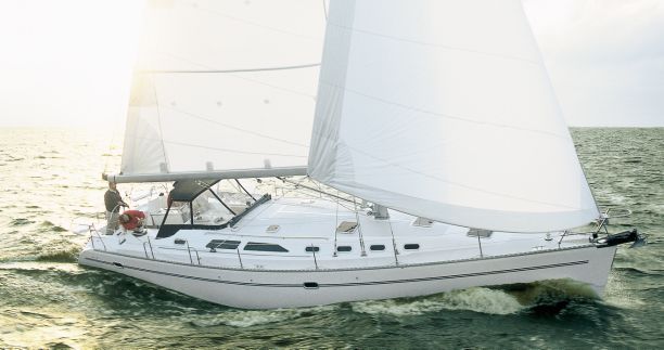 Catalina Yachts 470