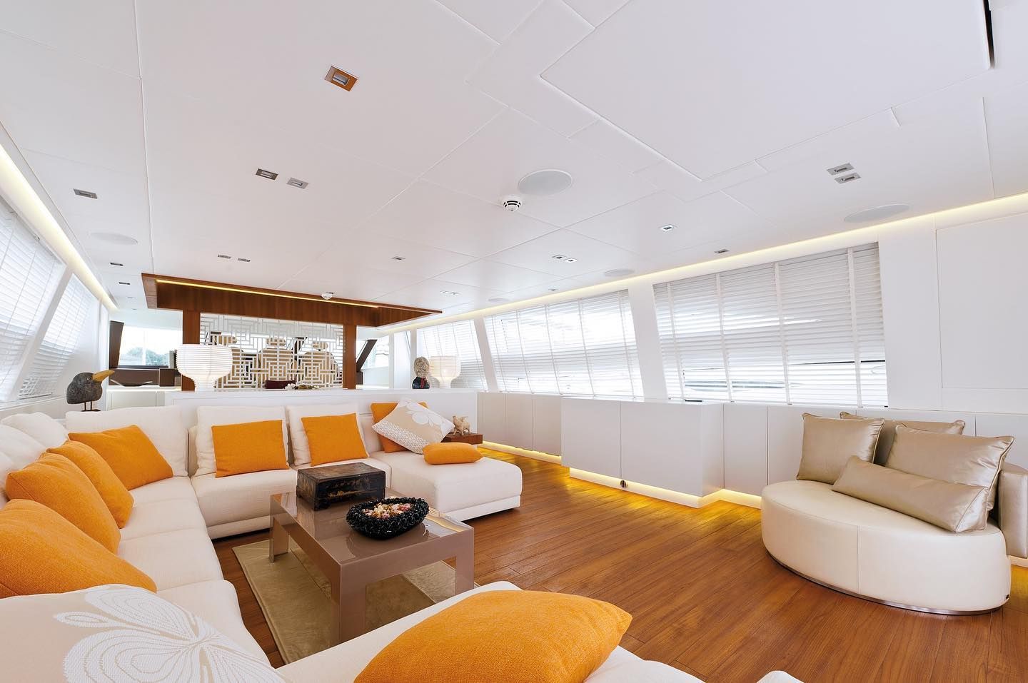 AB Yachts 116 Interior