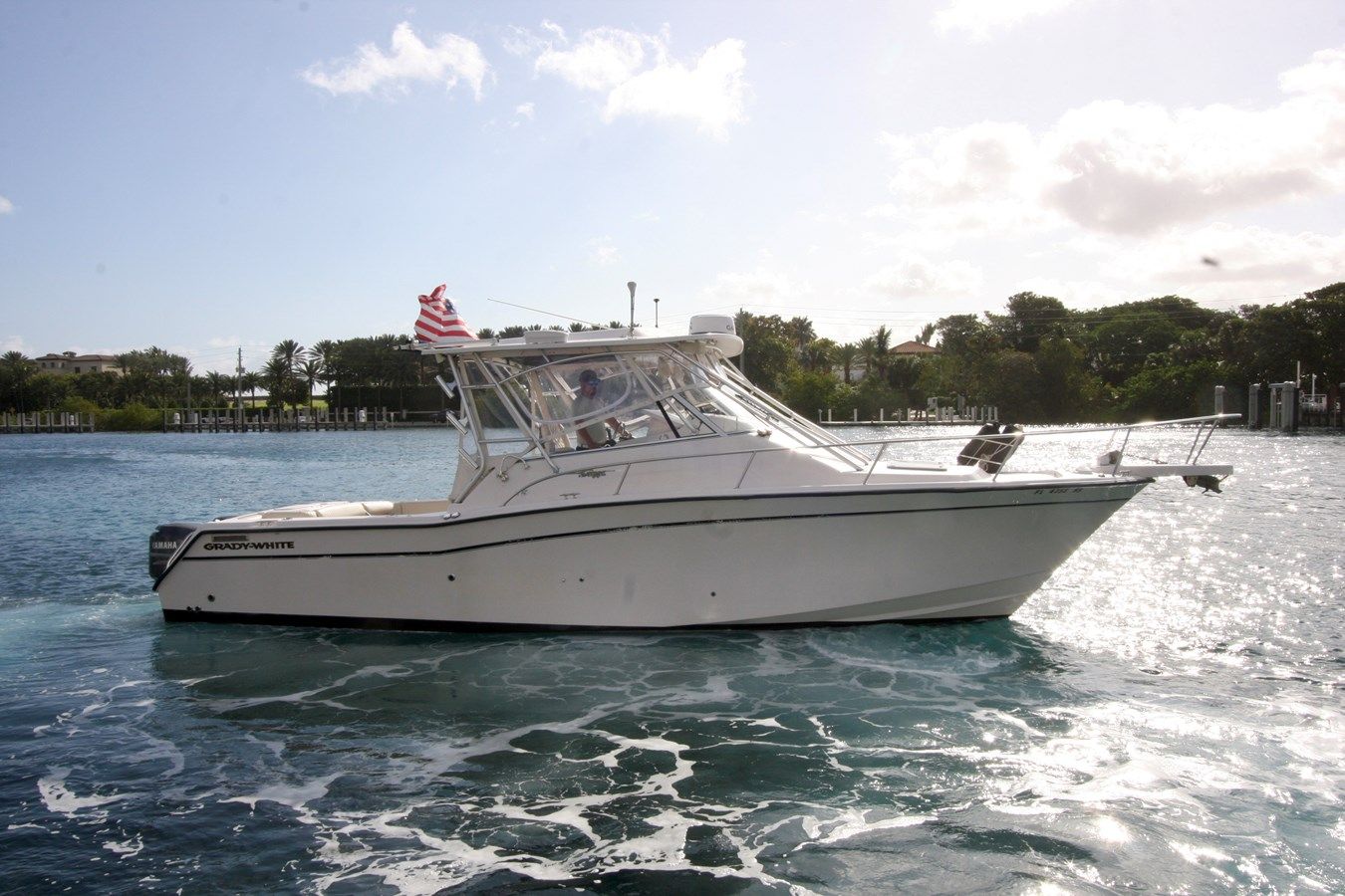 Grady-White Boats Express 330 Exterior