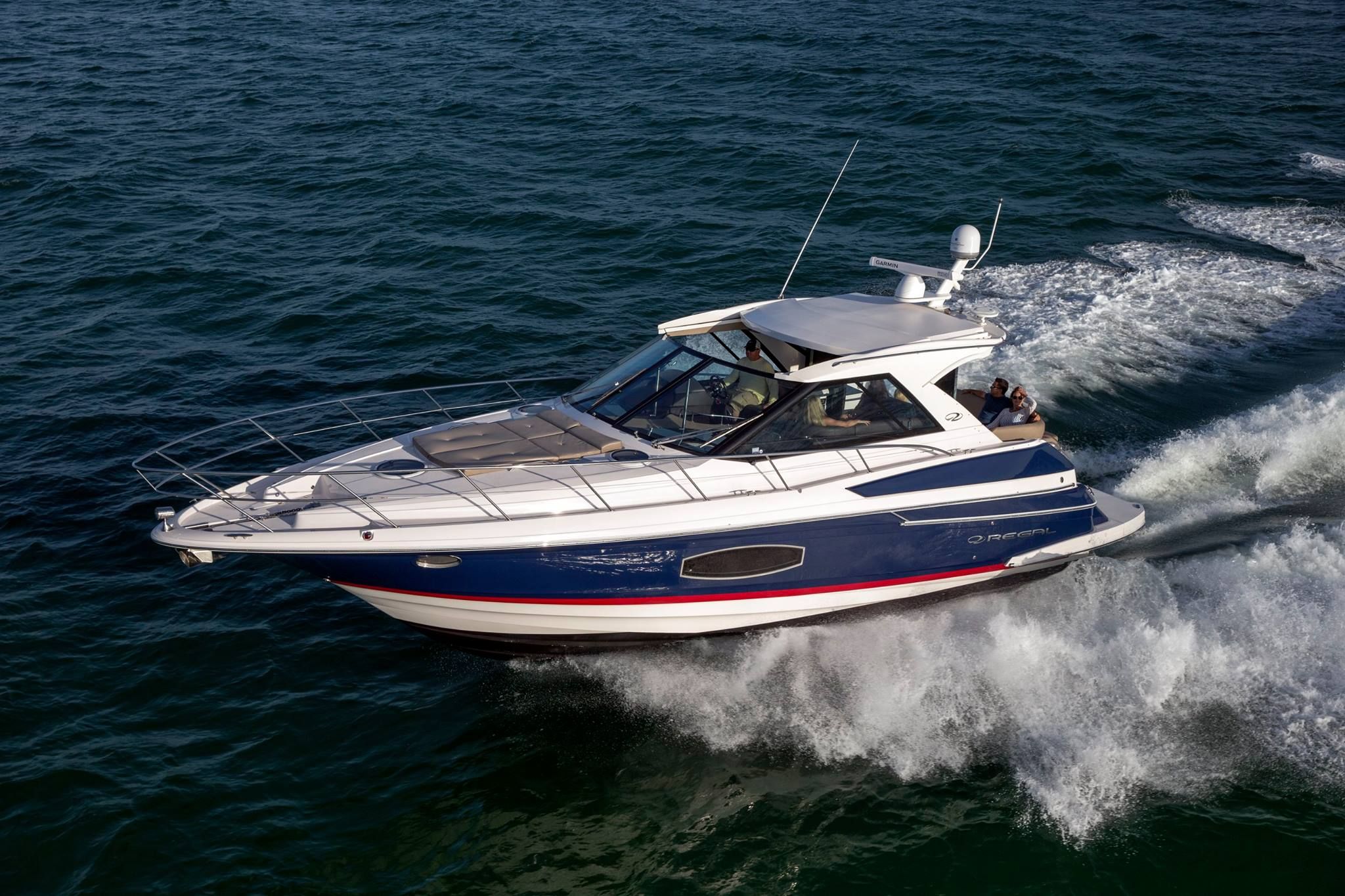 Regal 46 Sport Coupe Exterior