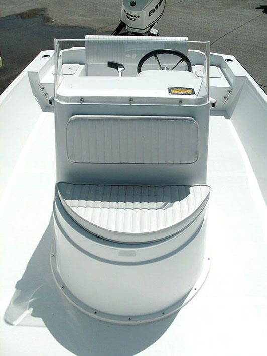Interior del Dusky 218 RL