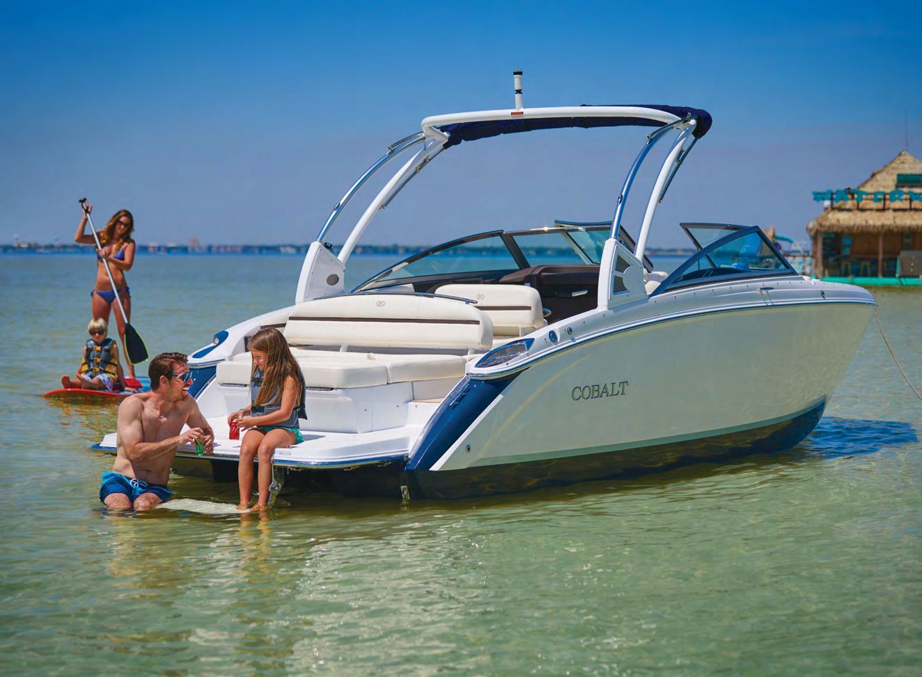 Cobalt Boats R5 Exterior