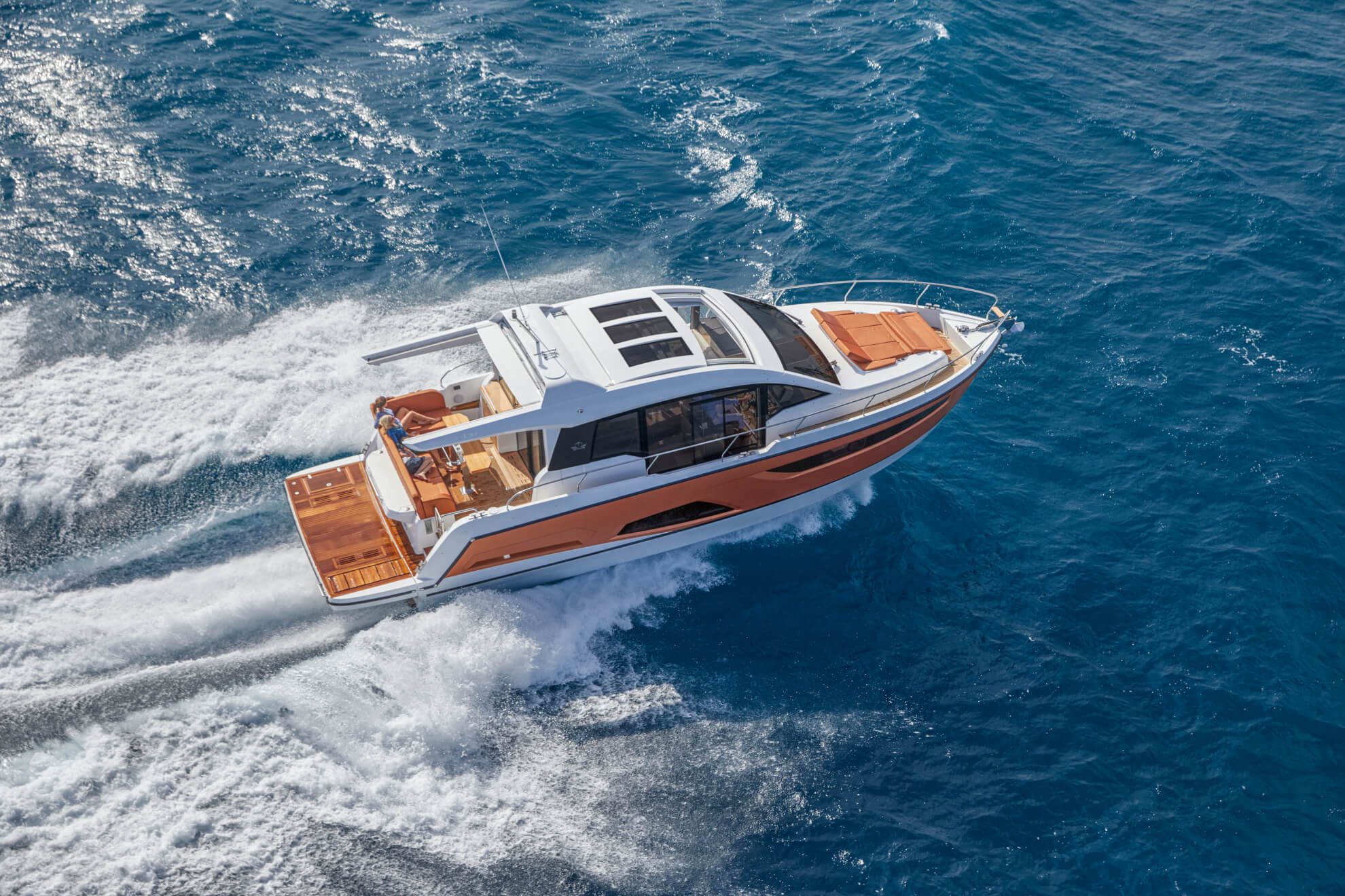 Exterior del SEALINE C430