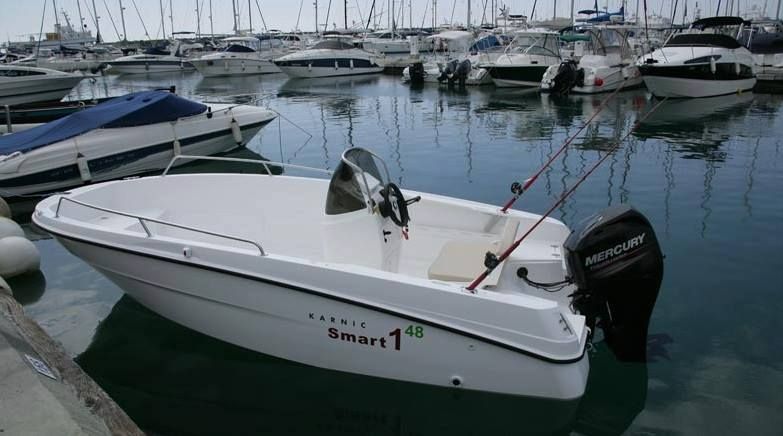 Karnic SmartOne-48 Interior