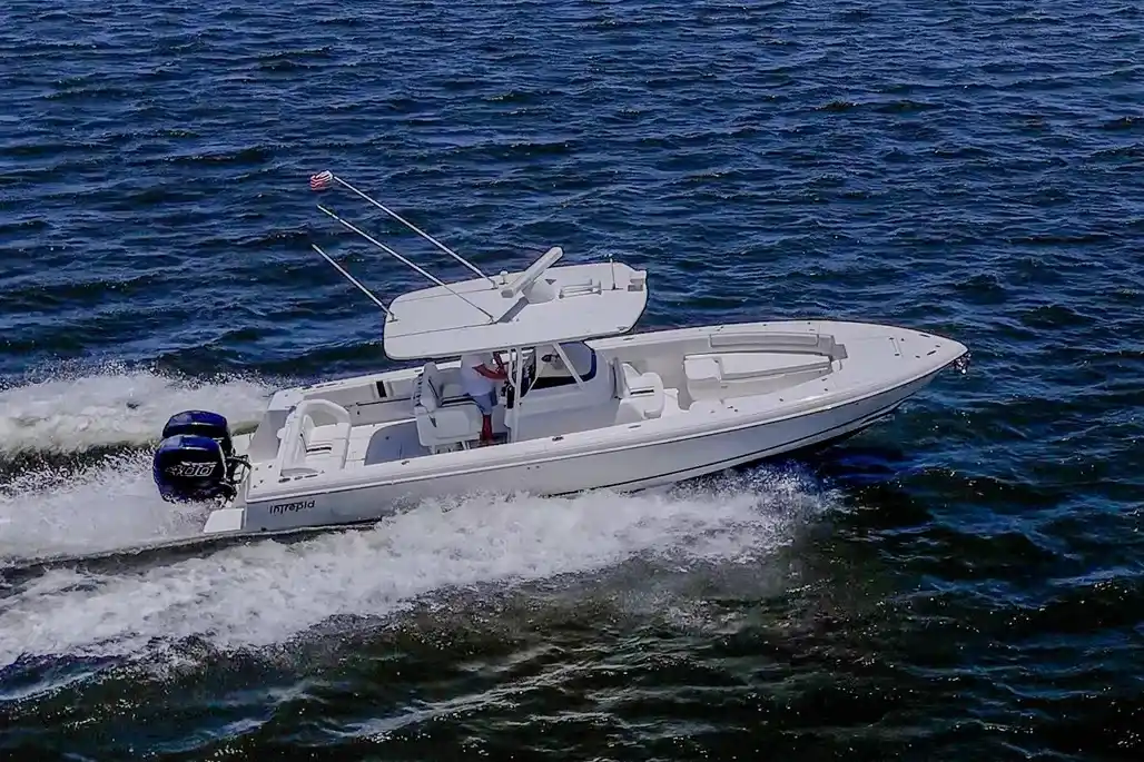 Intrepid Powerboats 323 Open