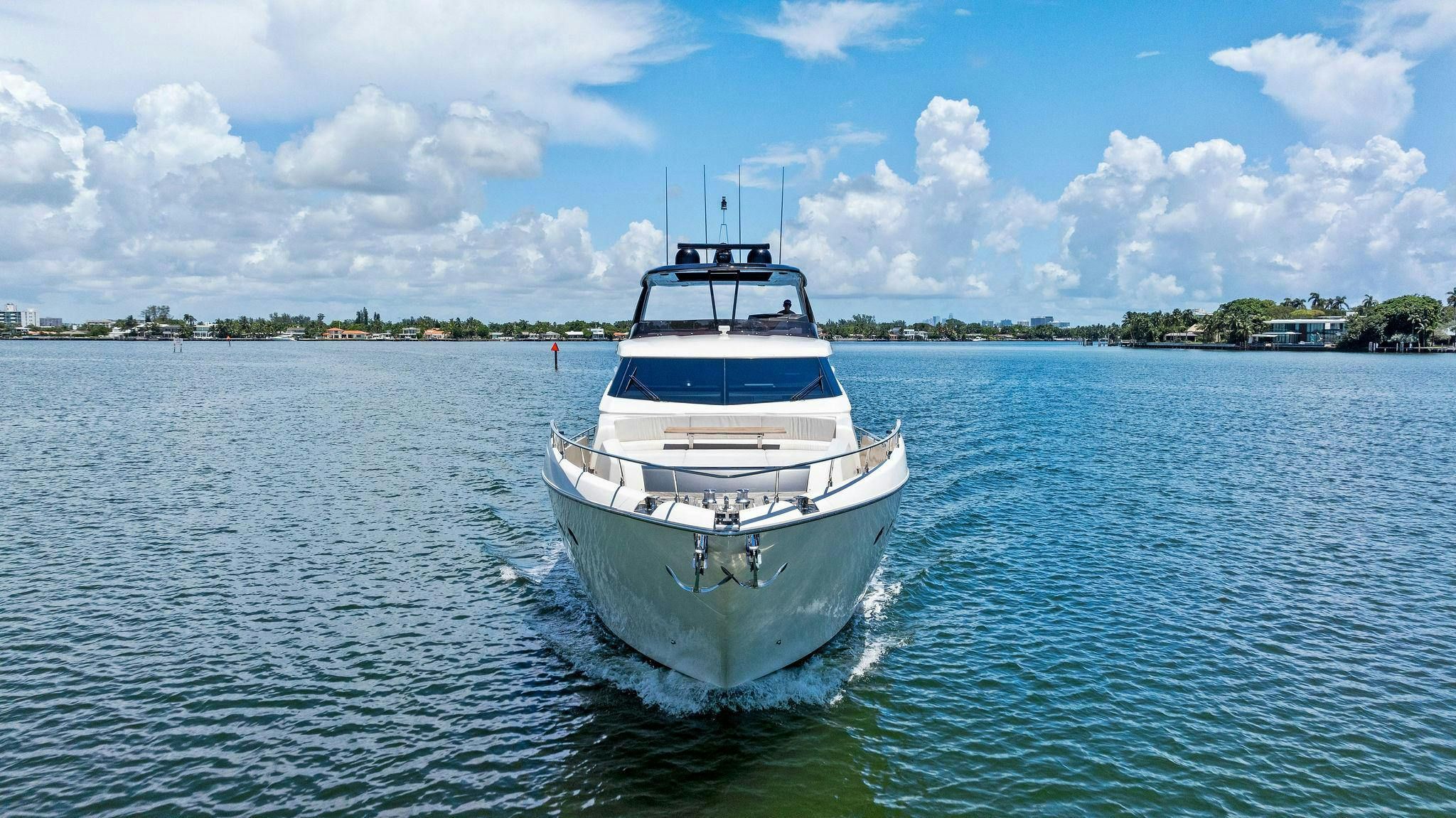 Ferretti Yachts 850 Exterior