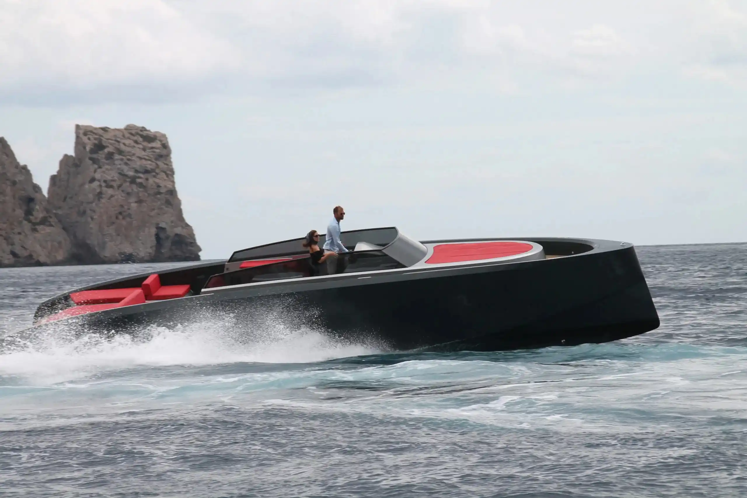 Vanquish Yachts VQ43 Mk2