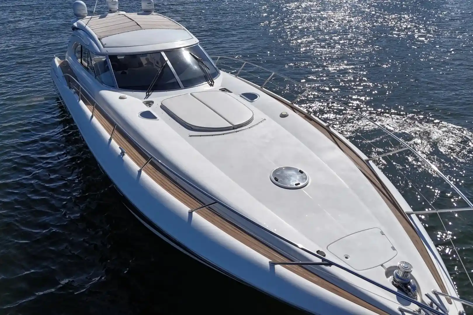 Exterieur van de Sunseeker Predator 56