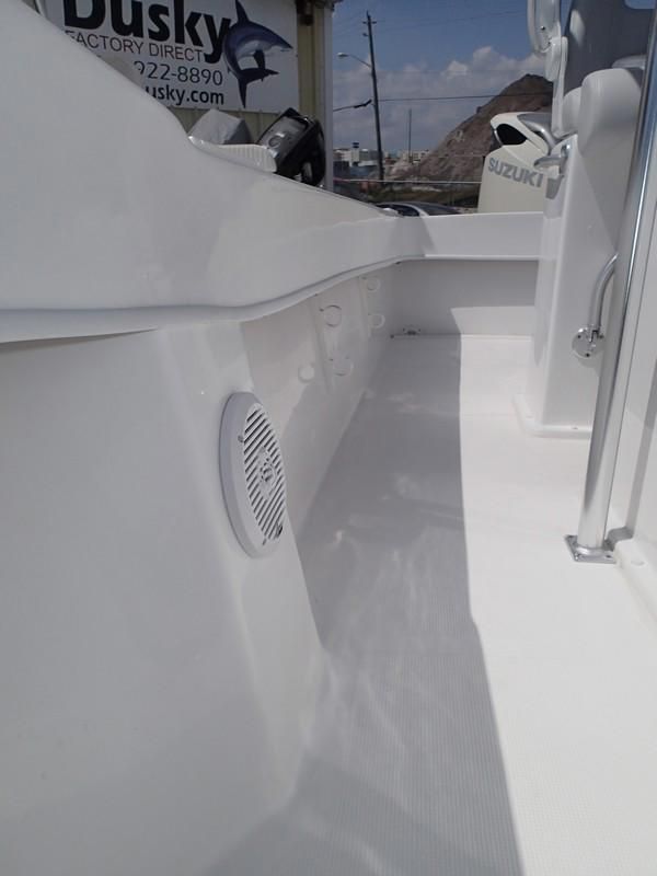 Intérieur du Dusky 252 XFT