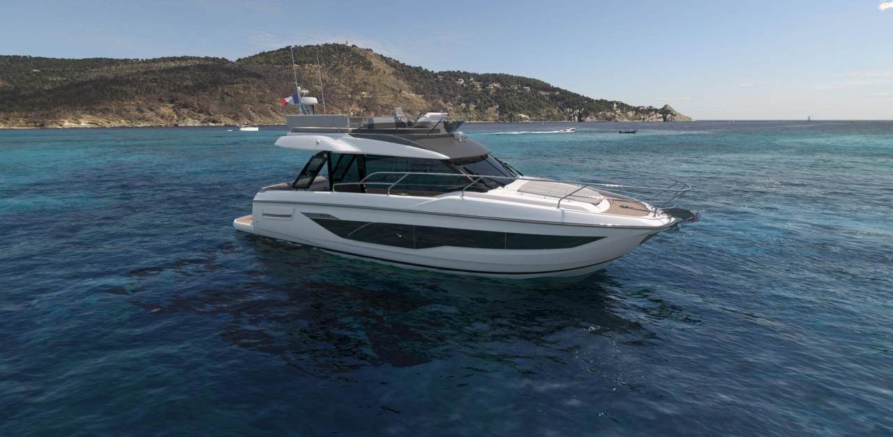 Prestige F4.3 Exterior