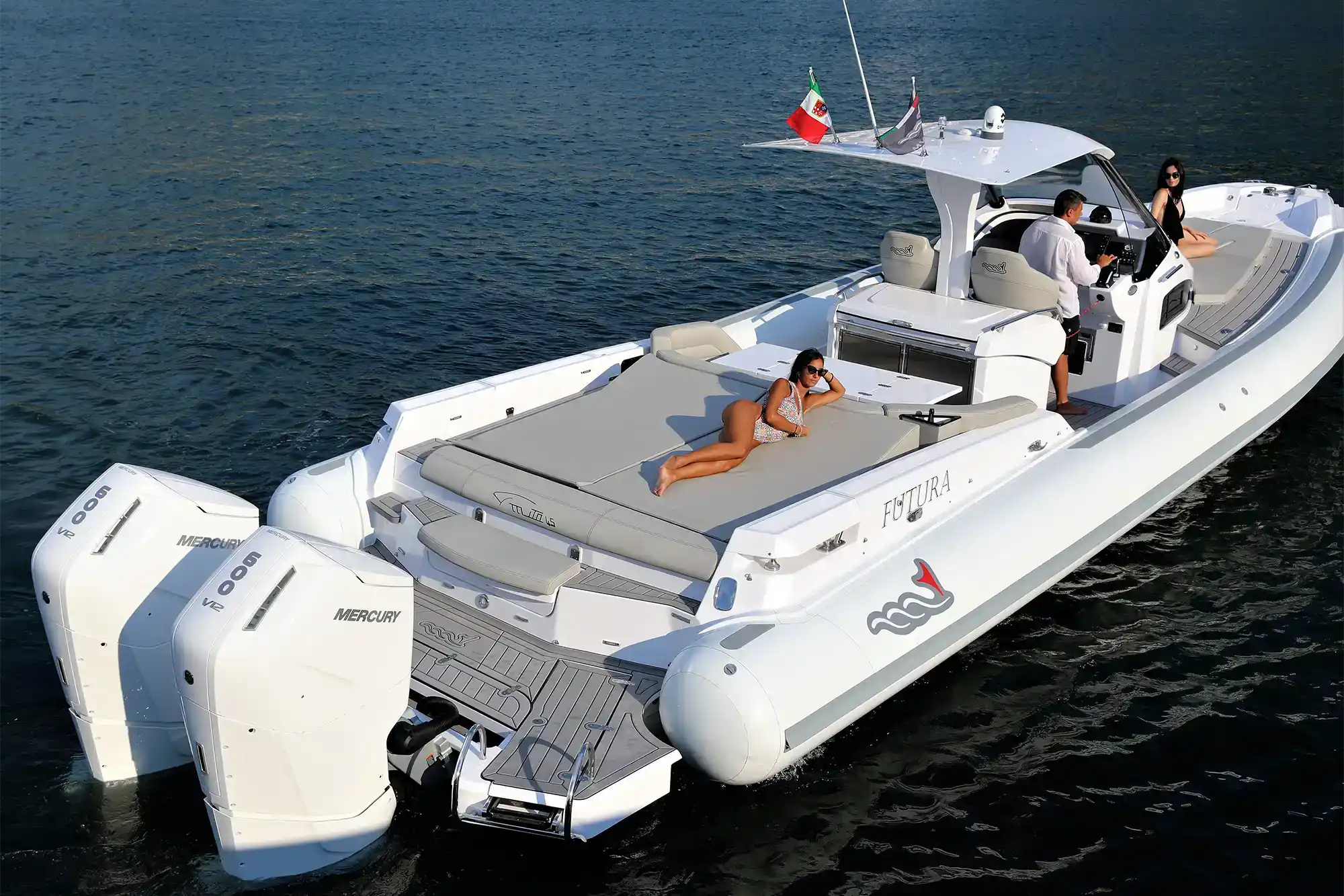 Esterni del MV Marine Mito 45FB