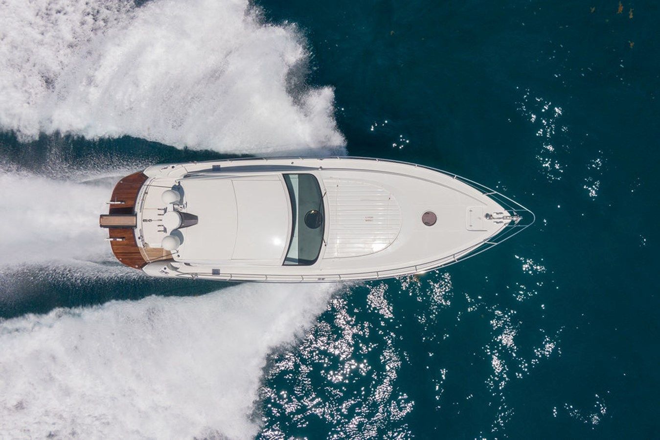 Pershing 50' Exterior