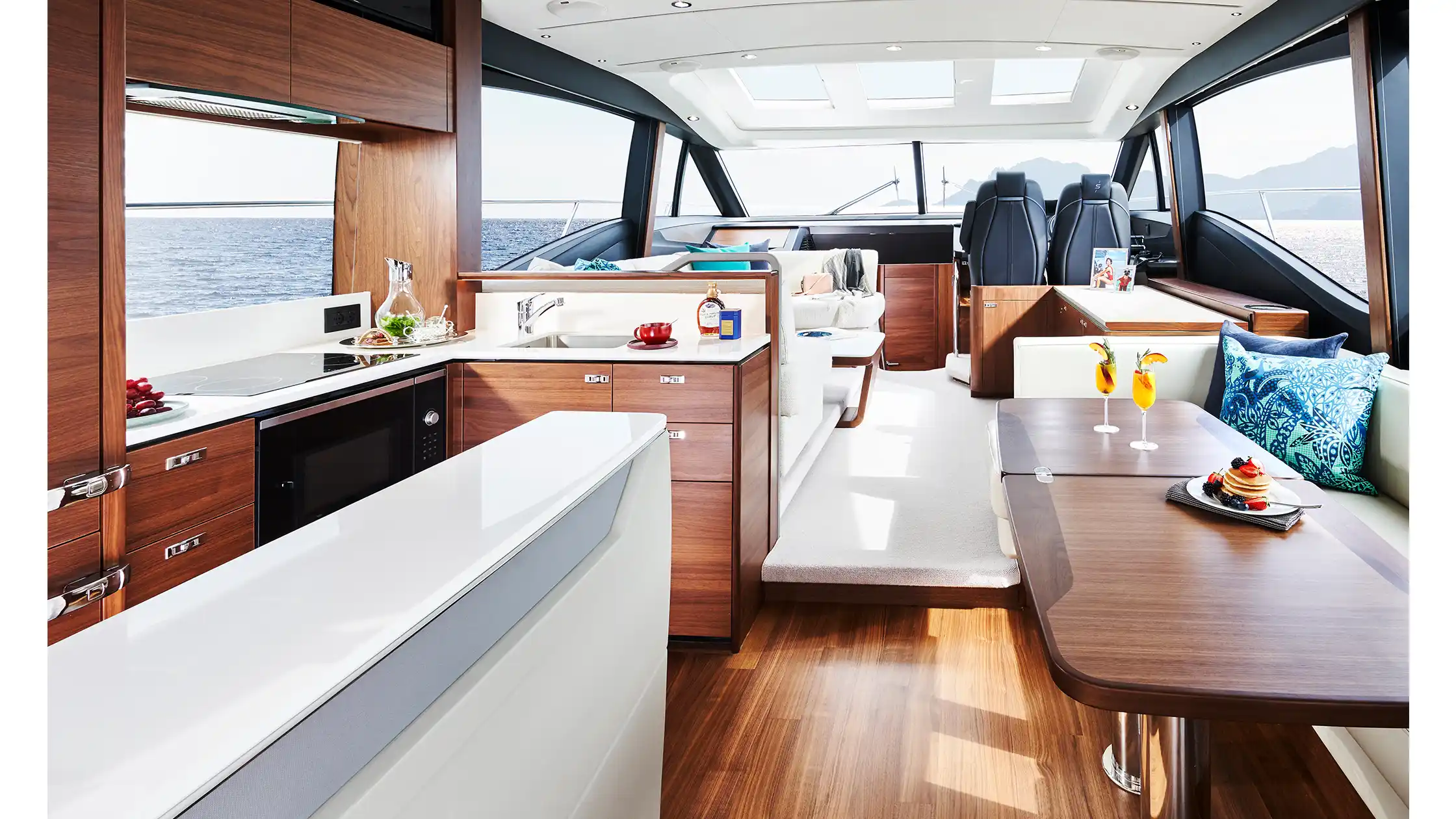 Princess Yachts S62 Interior