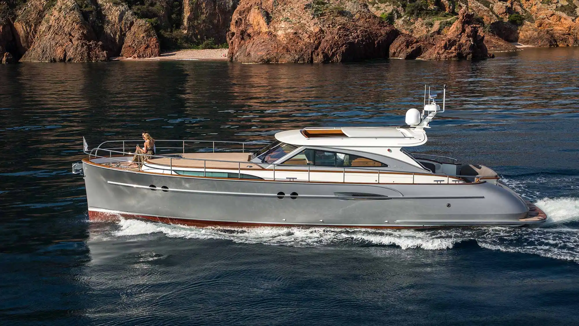 Mulder Favorite 1500 Exterior