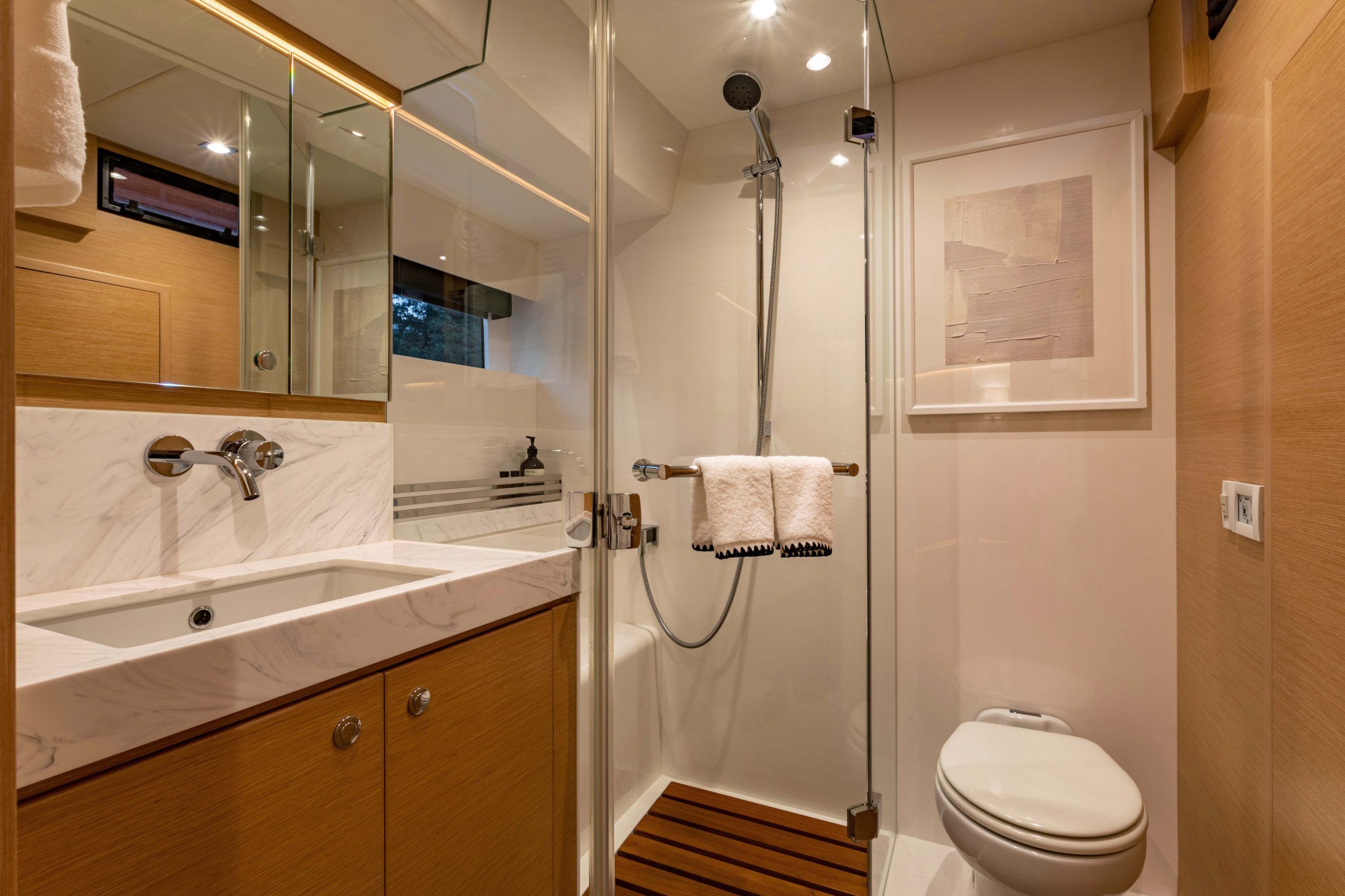 Hylas Yachts H57 Interior