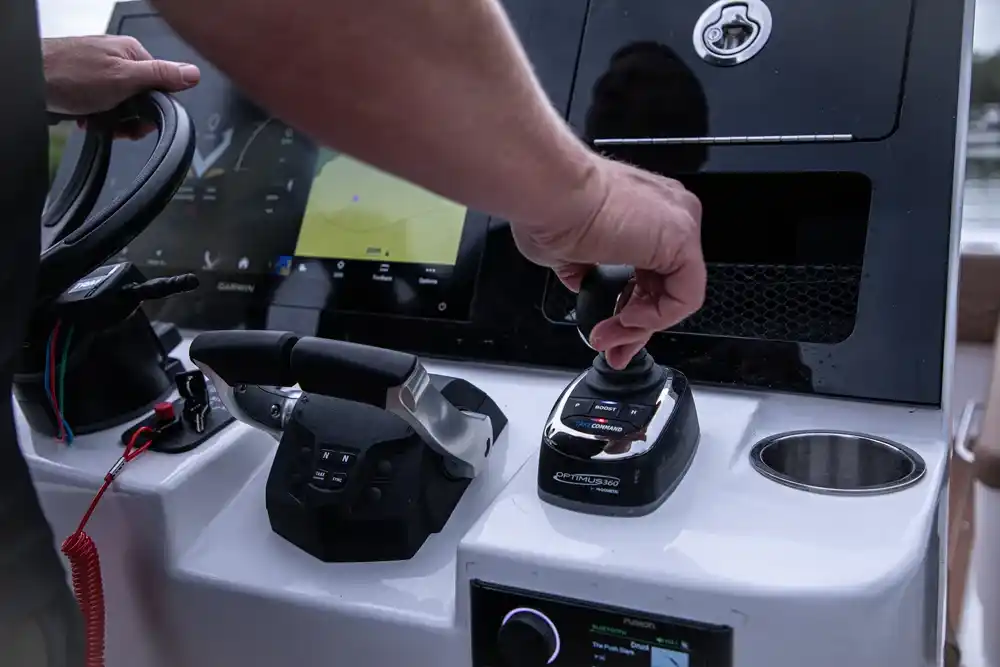 Volare Artemis23 Interior