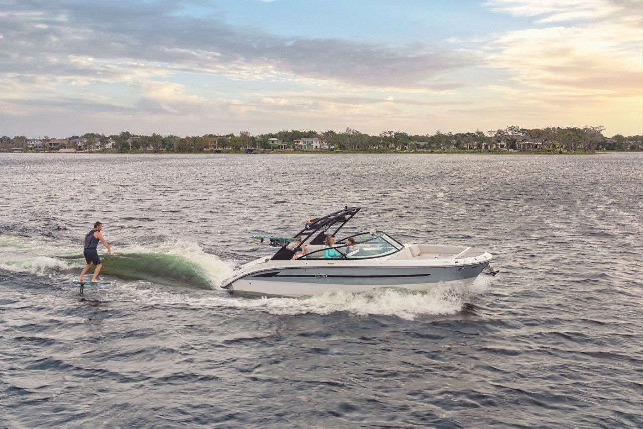 Sea Ray SDX 270 Surf