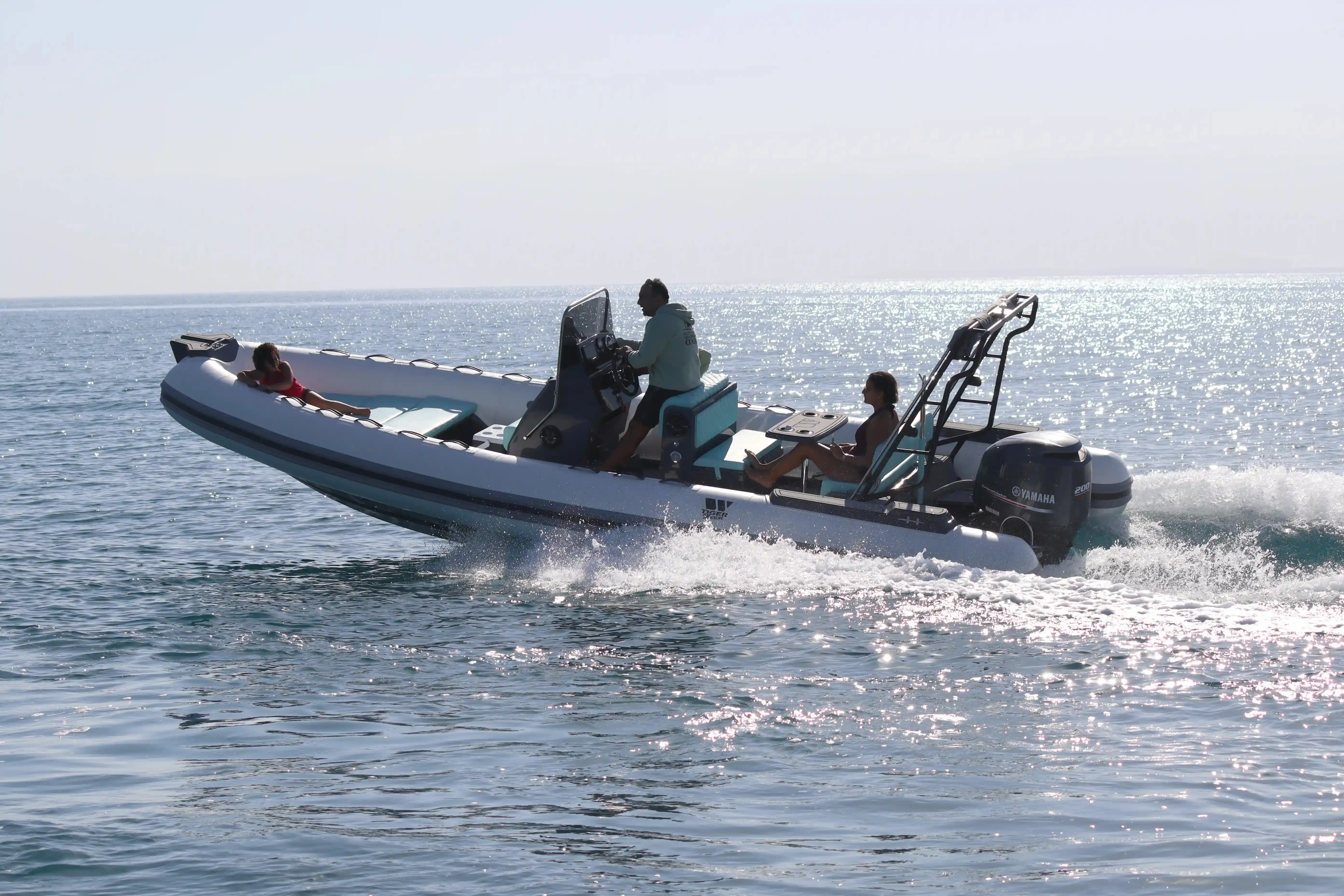 Tiger Marine Open 750