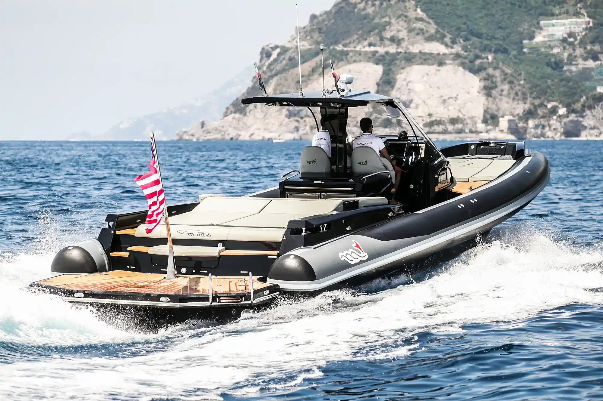 MV Marine Mito 45EFB Exterior