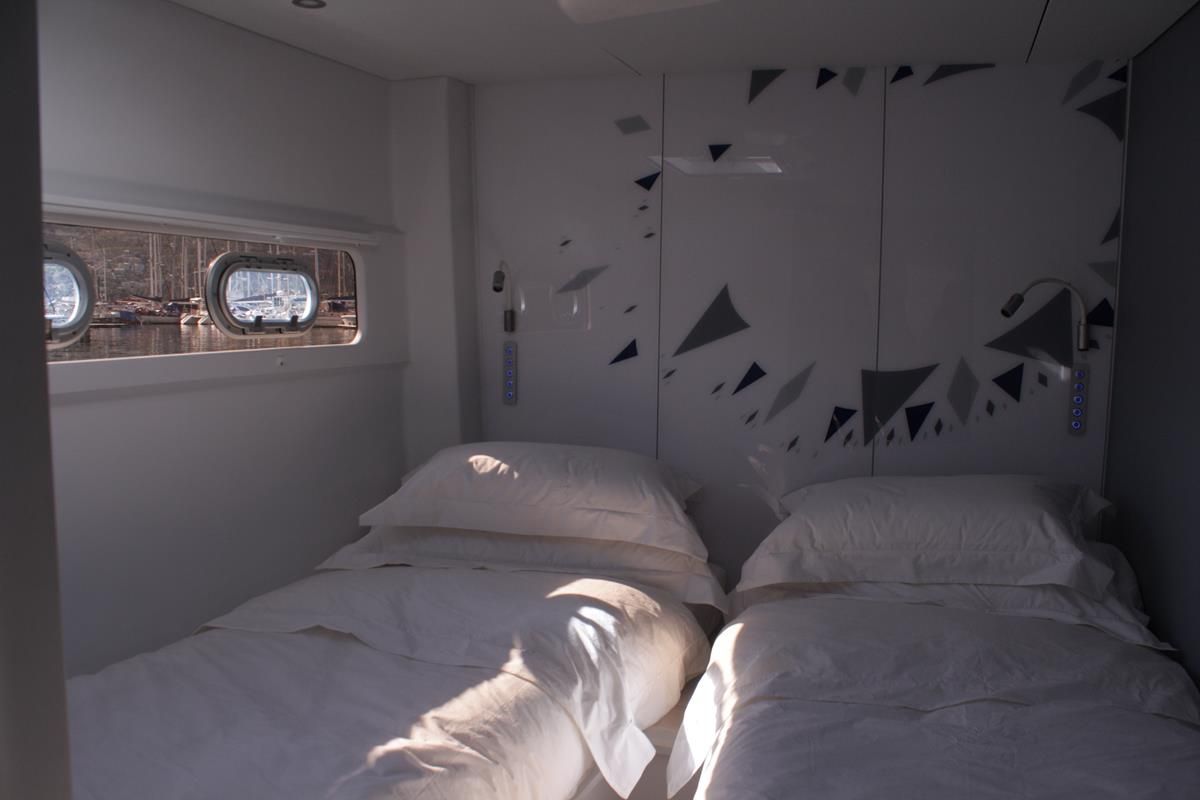 Two Oceans 750E Power Catamaran Interior