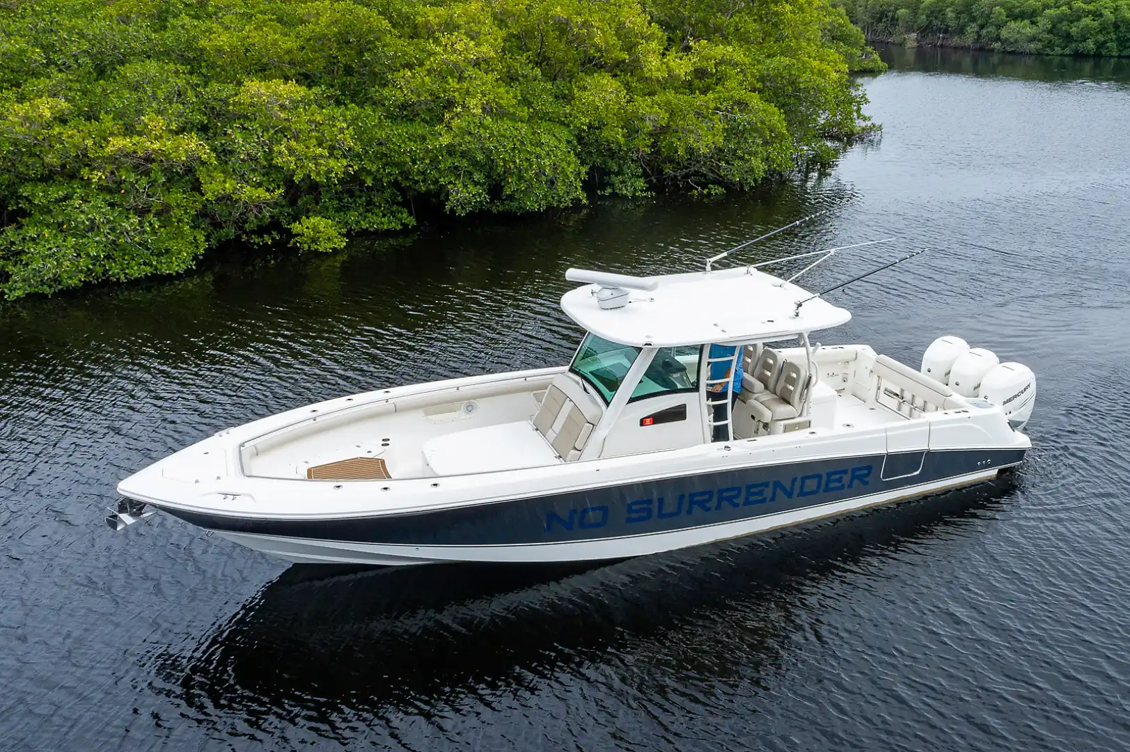 Boston Whaler 370 Outrage photo