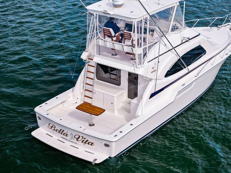 Bertram Convertible 45' Exterior