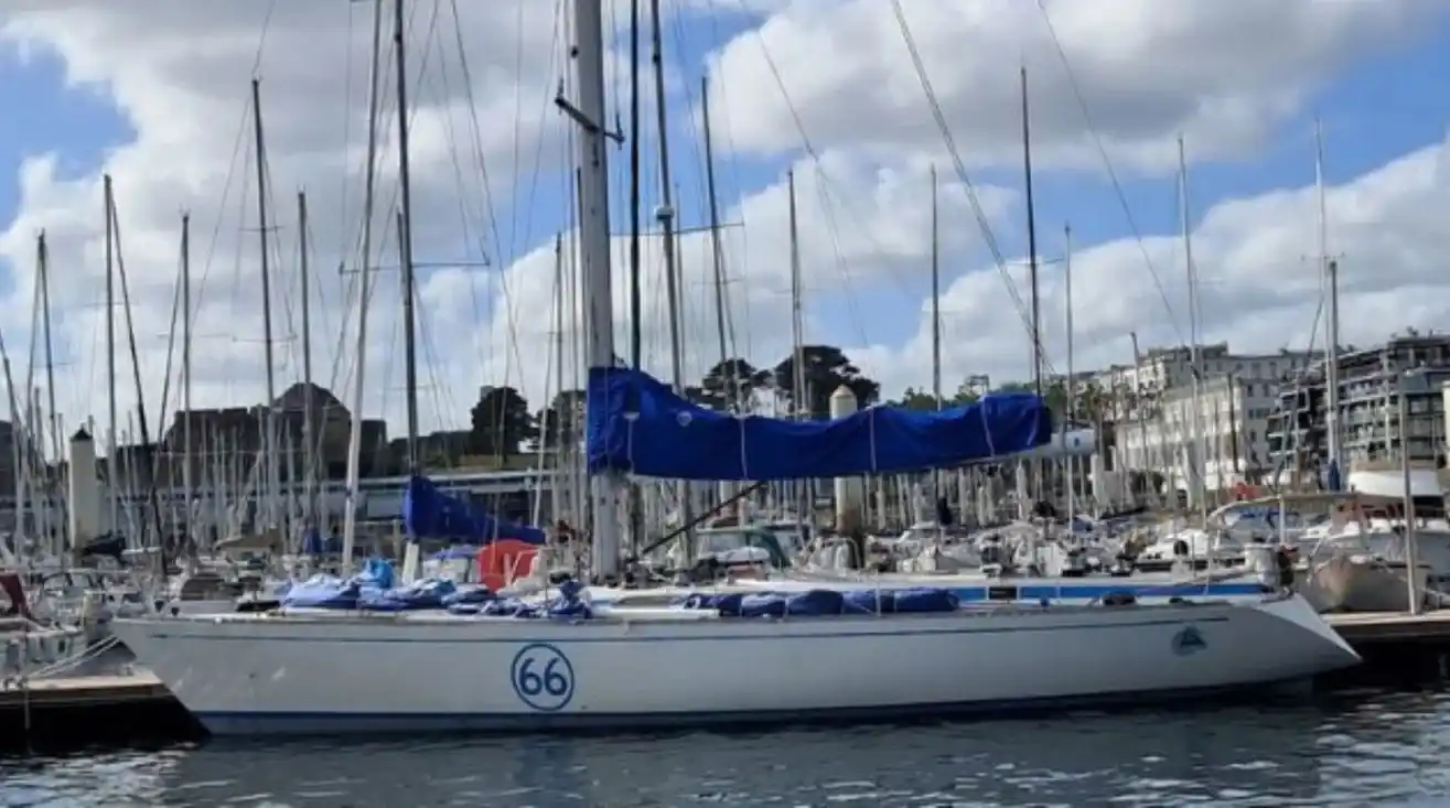 Nautor Swan 53 Exterior