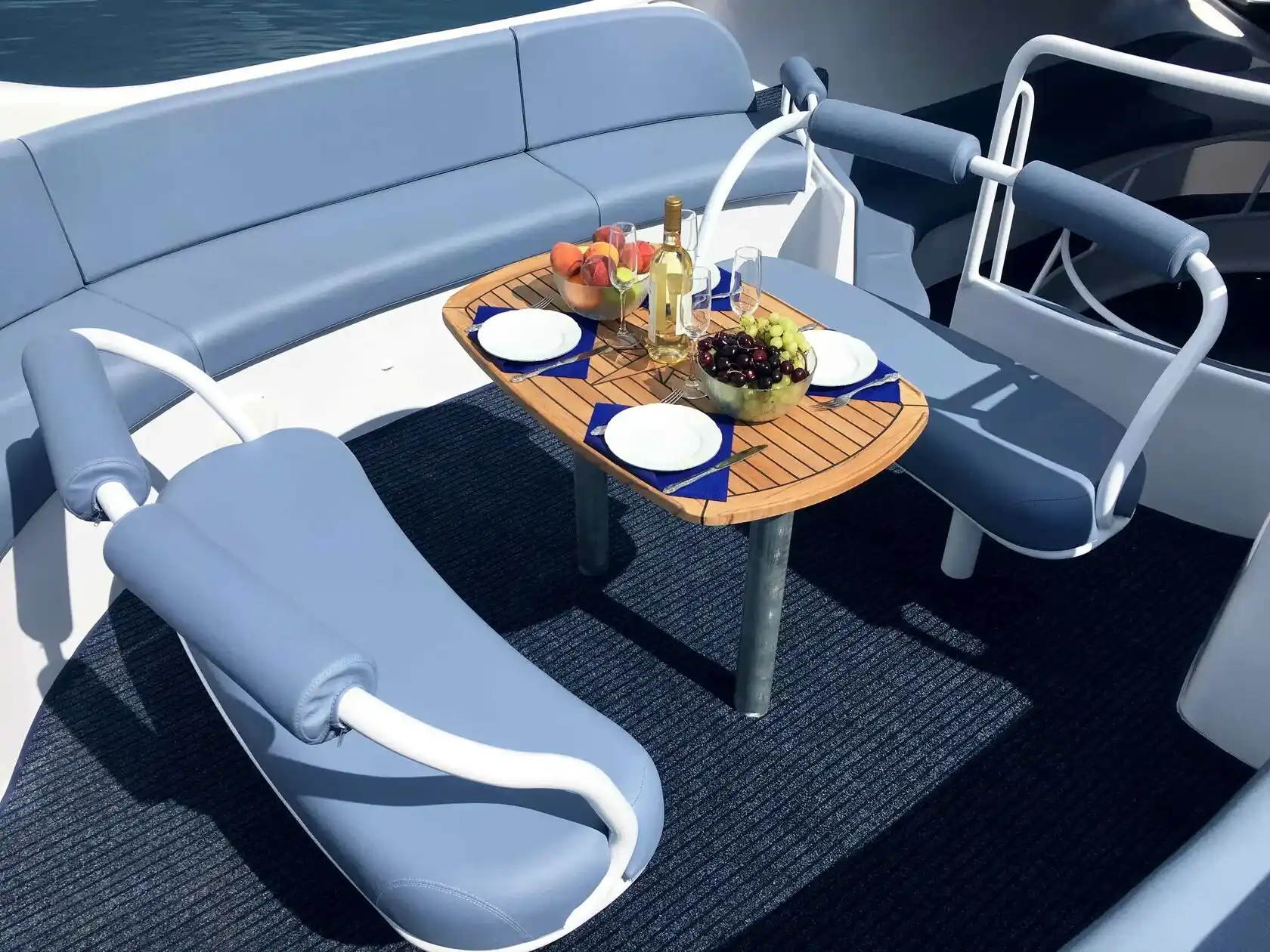 Paritetboat Looker 370 Interior