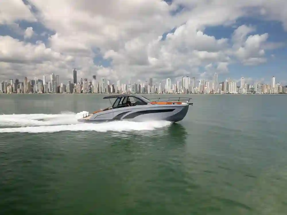 Hanover Yachts 447