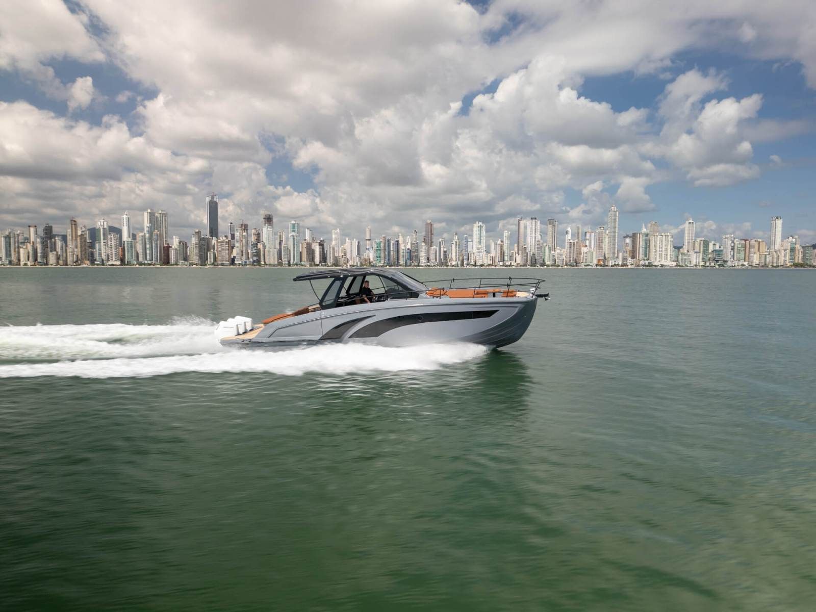 Hanover Yachts 447