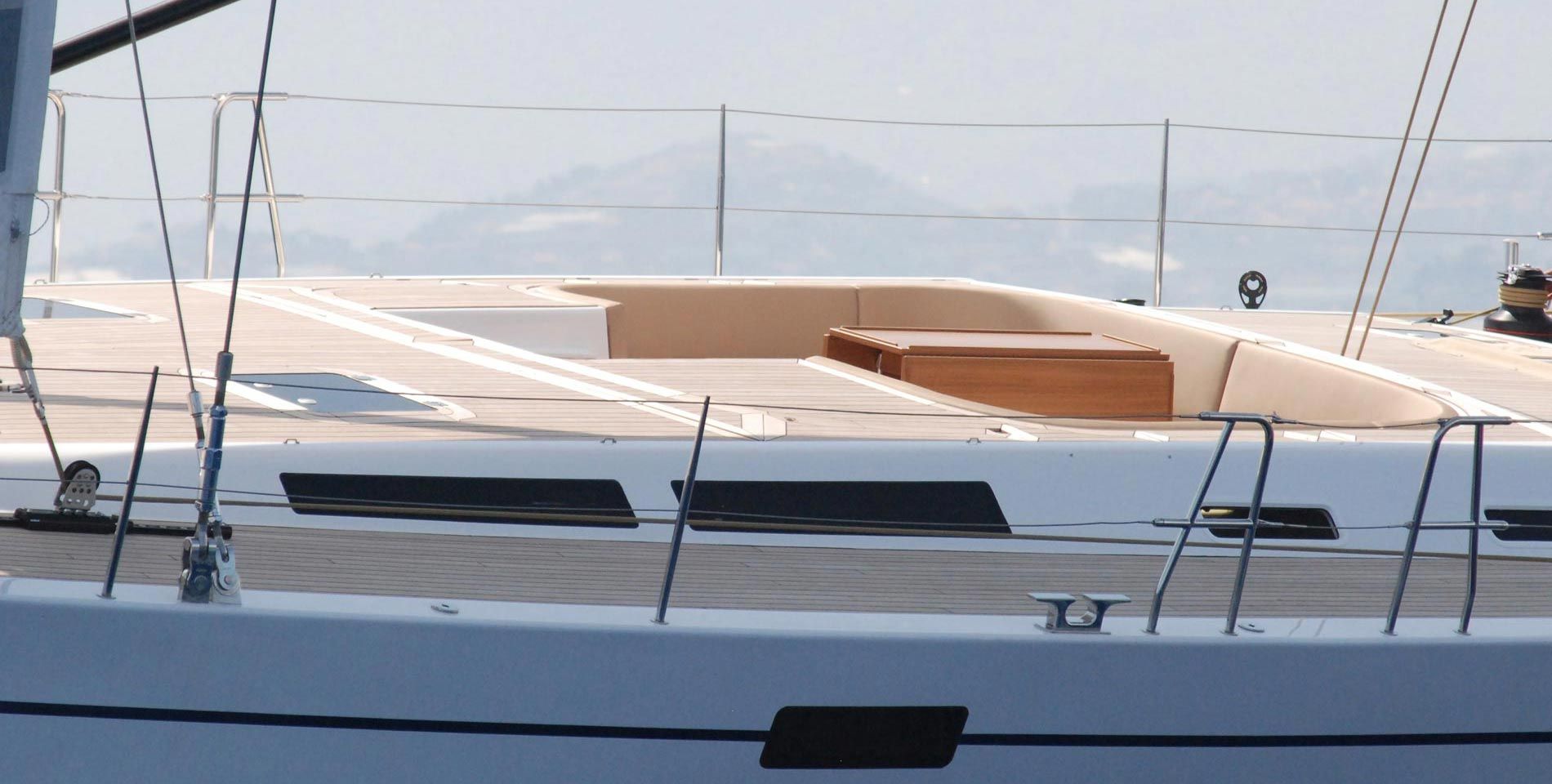 Felci 71 Exterior