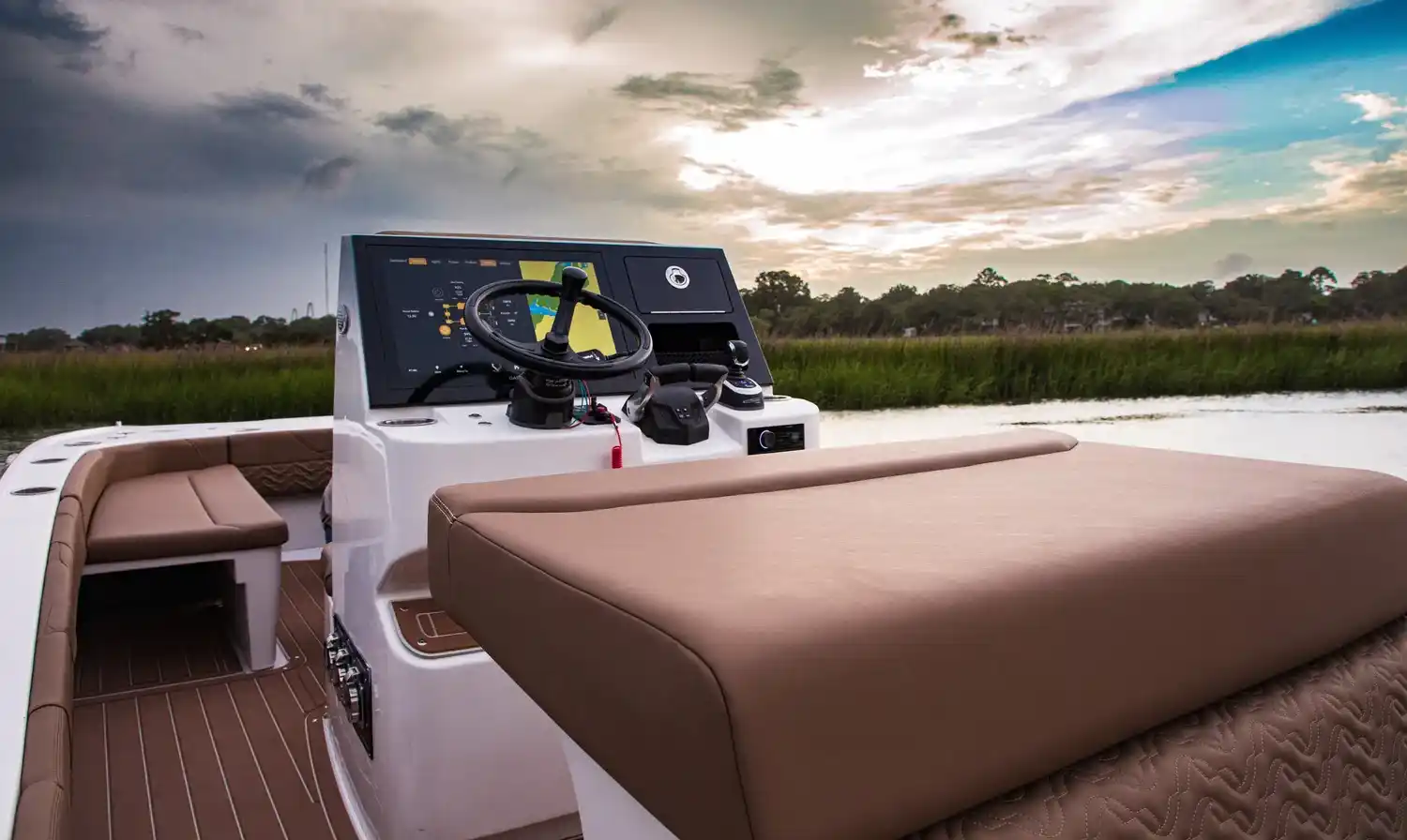 Volare Artemis23 Interior