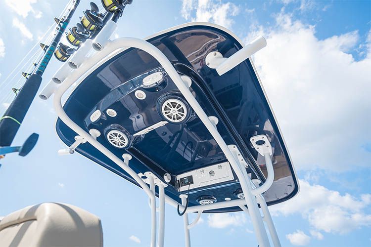 Sportsman Boats Heritage 241 Center Console Exterior