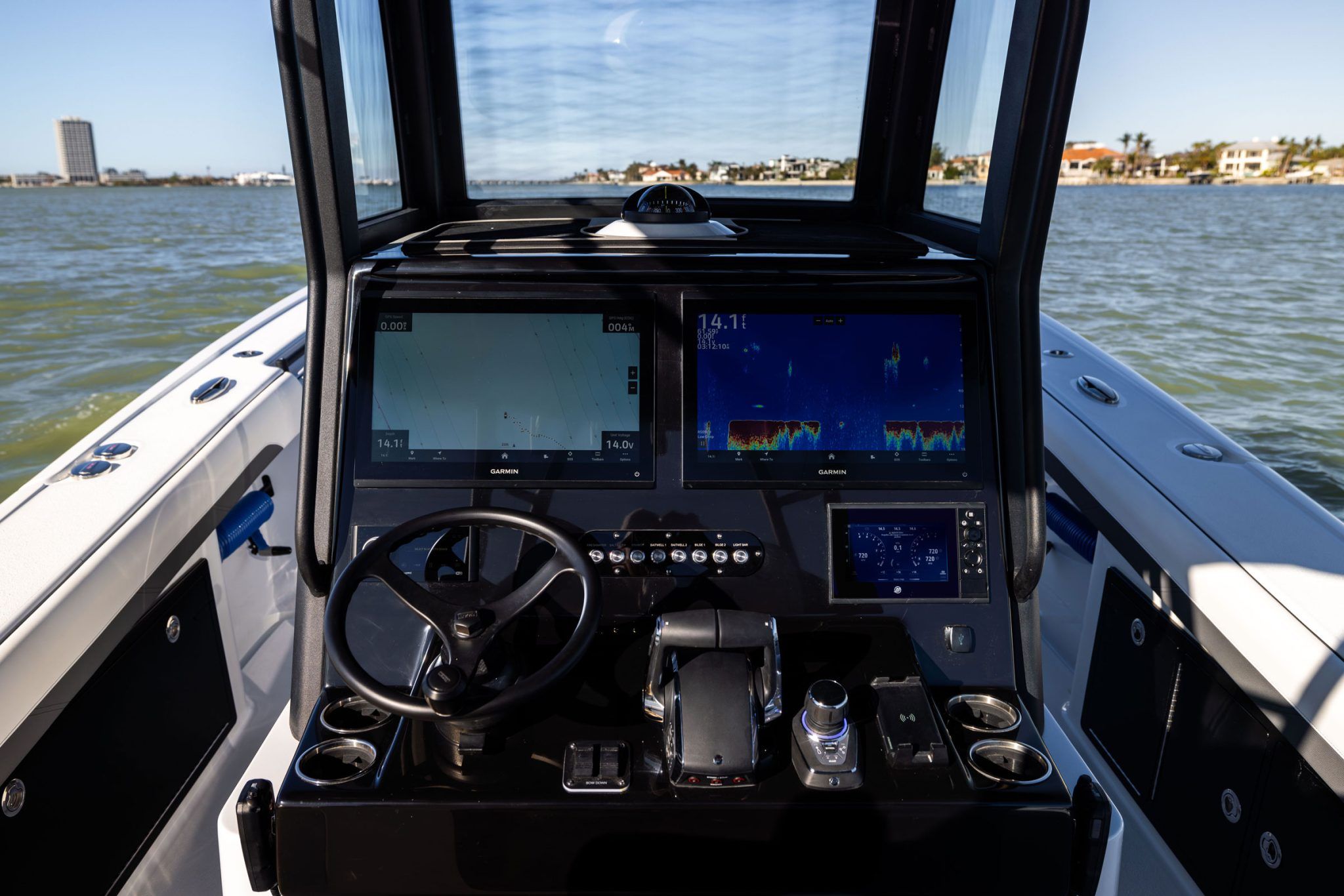 Innenbereich der Yellowfin 36 Offshore