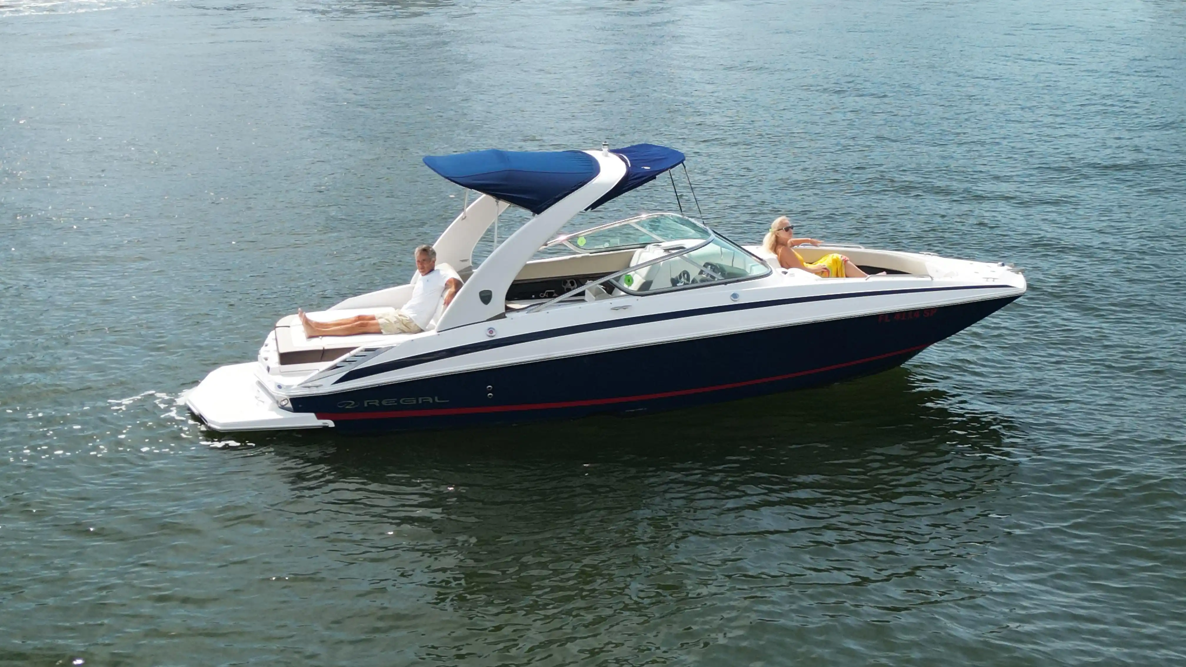 Regal 2700 Bowrider